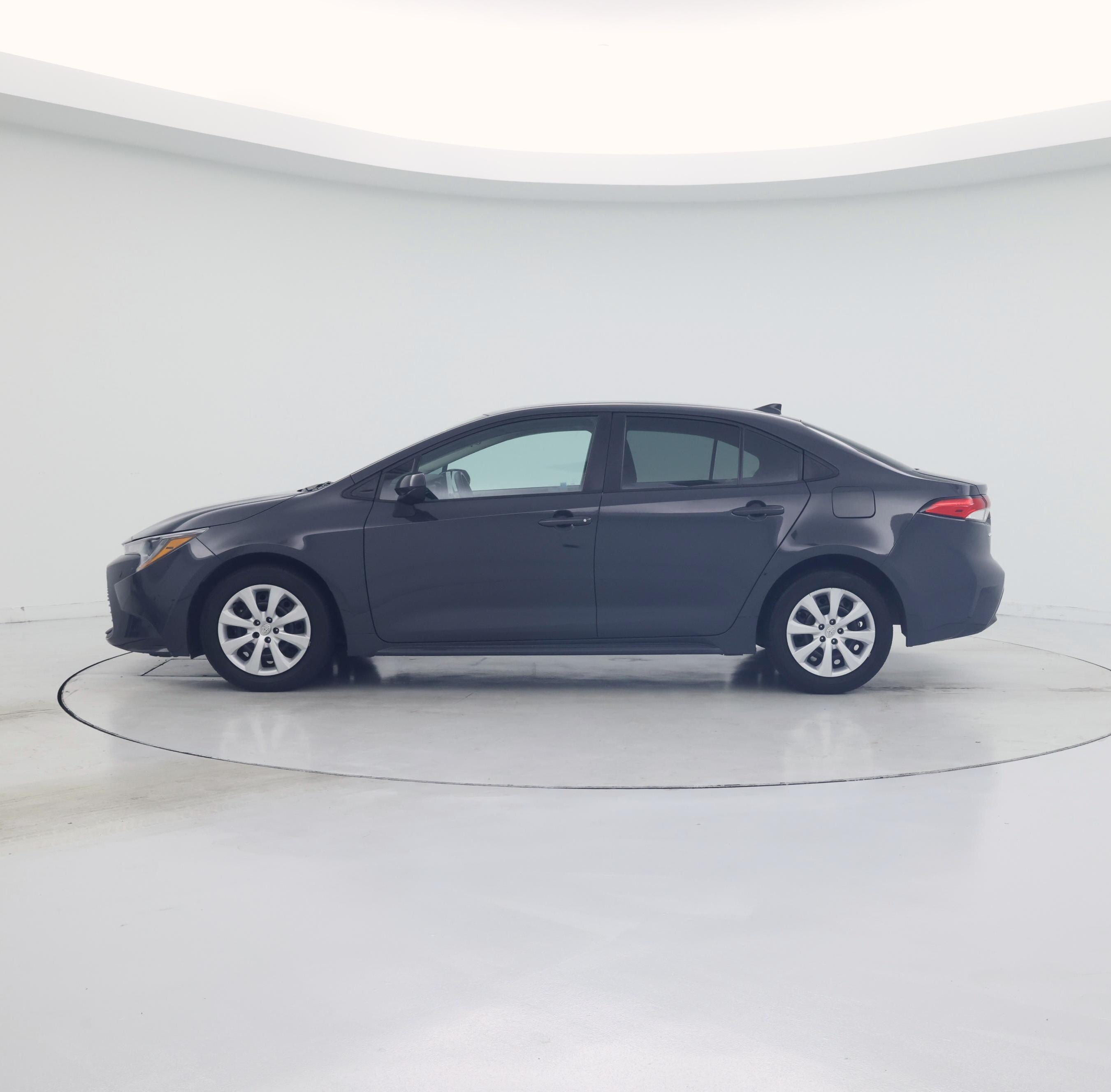 Thumbnail: 2024 Toyota Corolla - 3