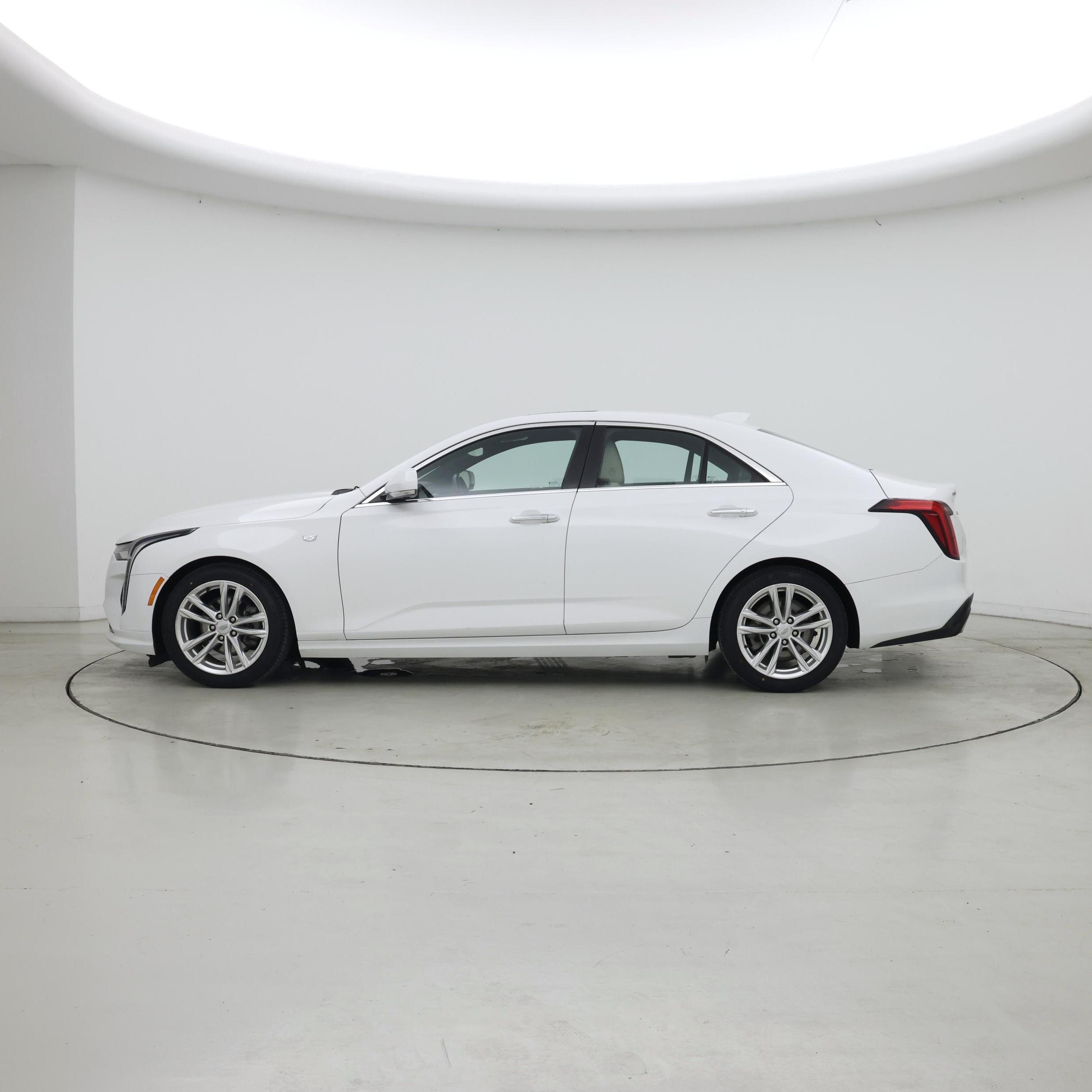 Thumbnail: 2021 Cadillac CT4 - 3