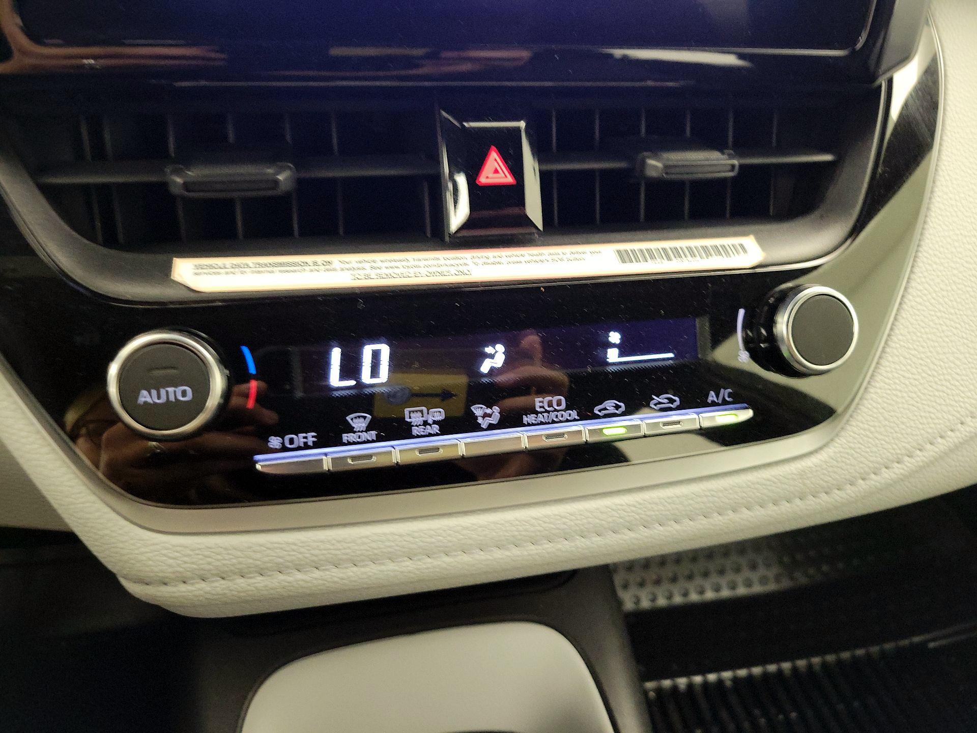 Thumbnail: 2024 Toyota Corolla - 16