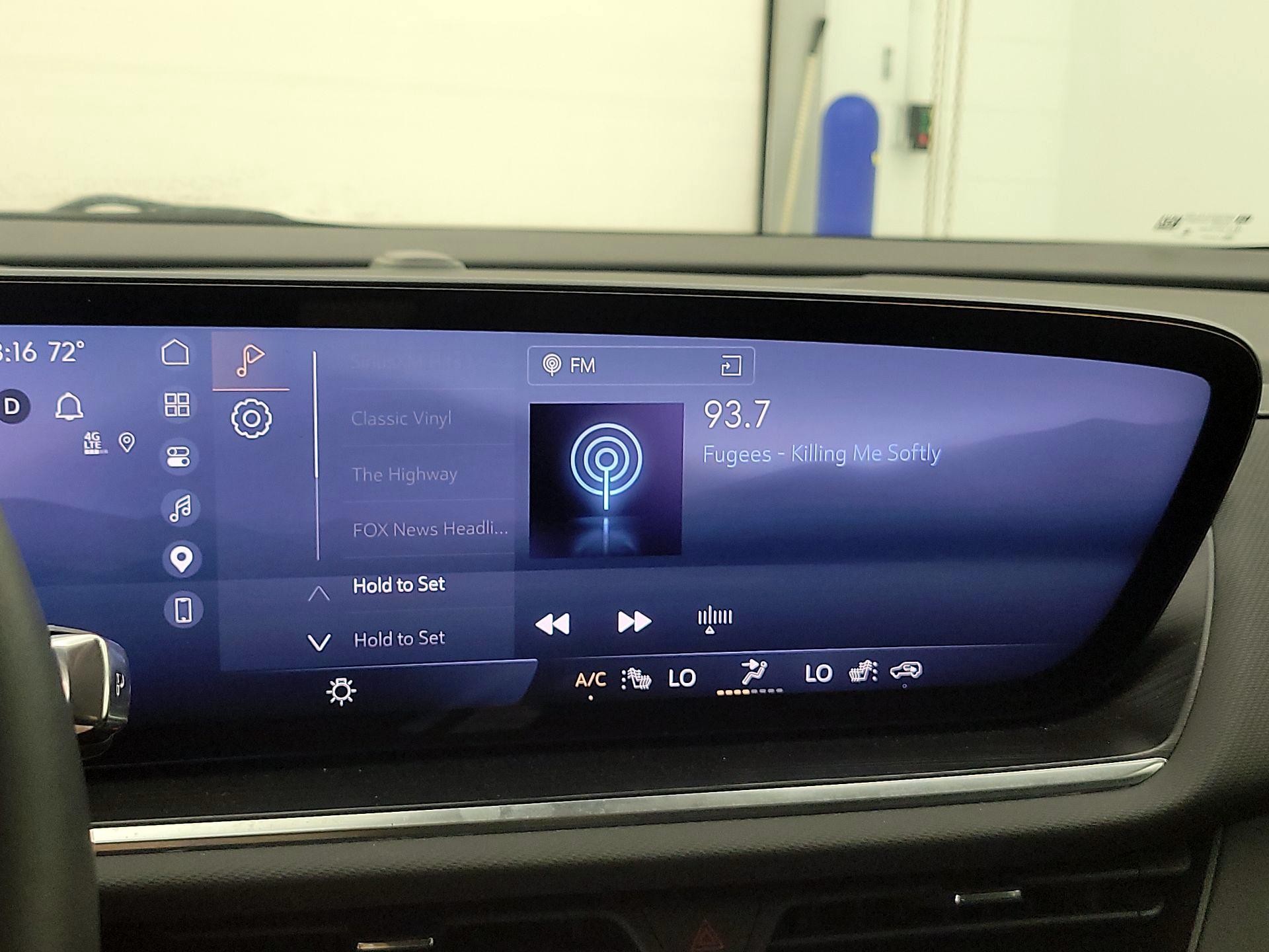 Thumbnail: 2025 Buick Envision - 16
