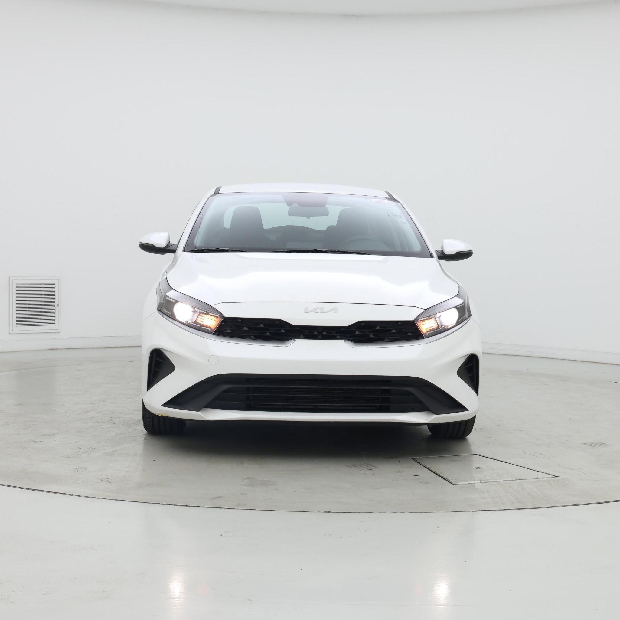 Thumbnail: 2024 Kia Forte - 5