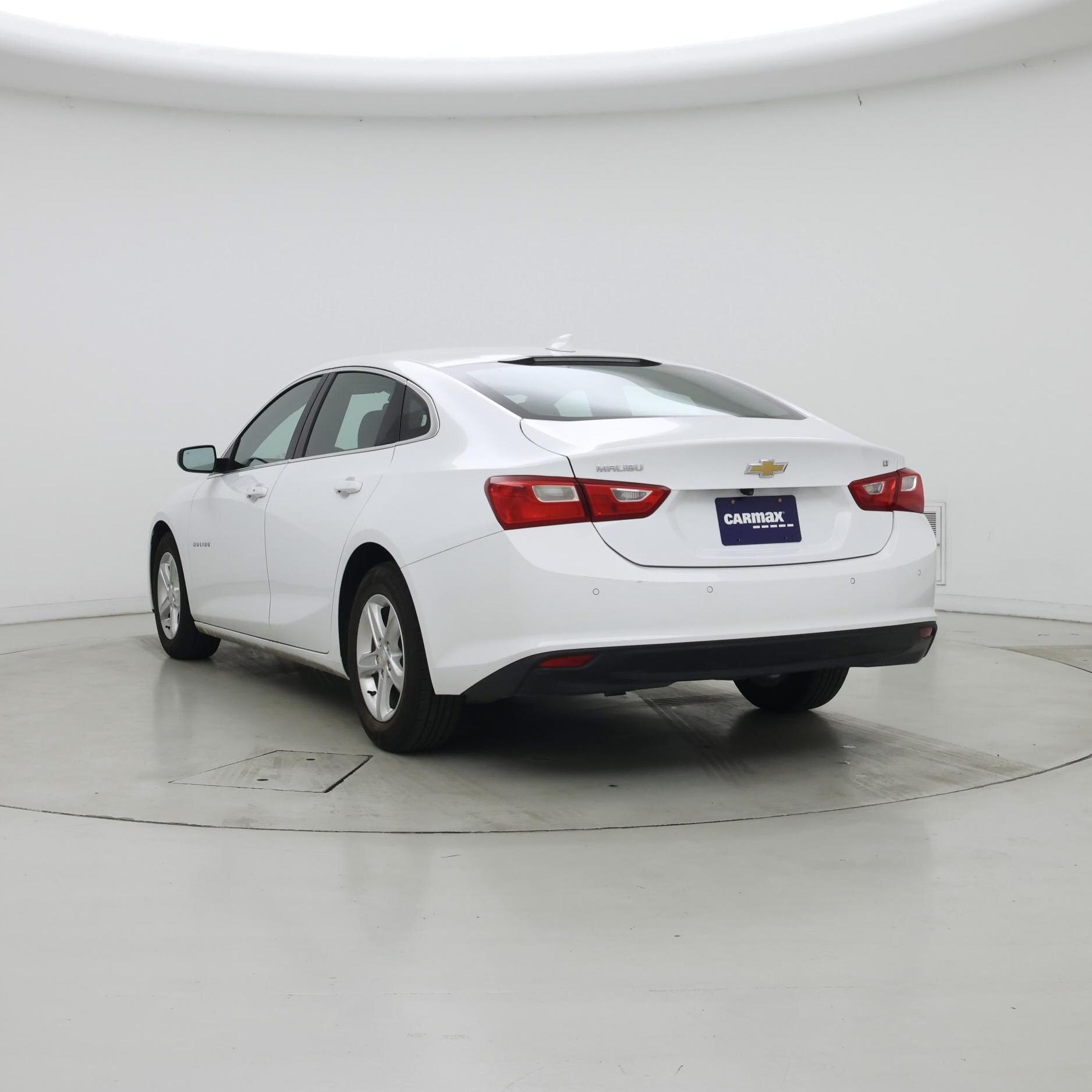Thumbnail: 2023 Chevrolet Malibu - 2