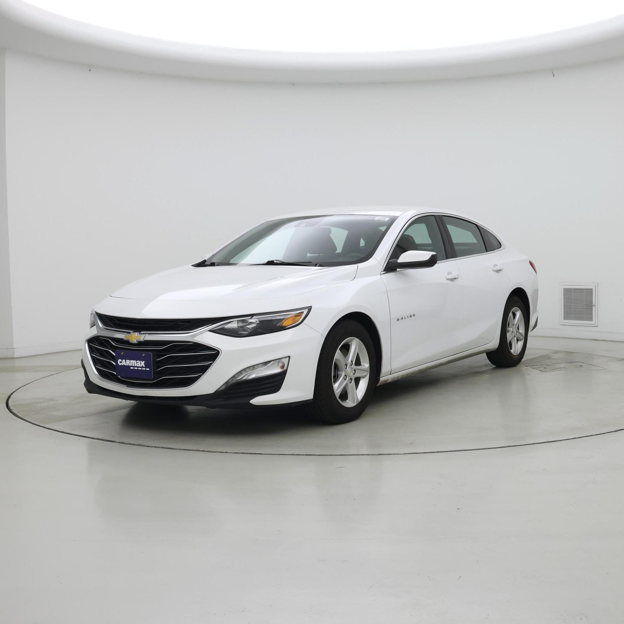 Thumbnail: 2023 Chevrolet Malibu - 4