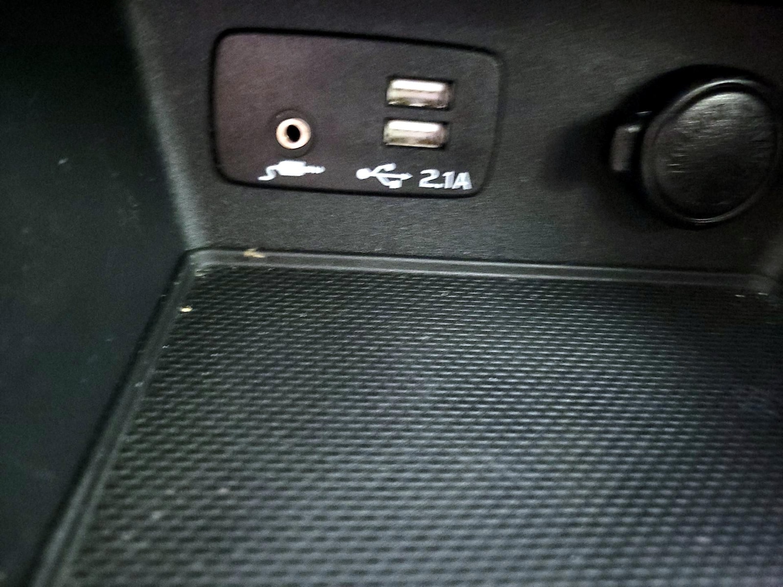 2023 Subaru Forester Limited - Photo 19