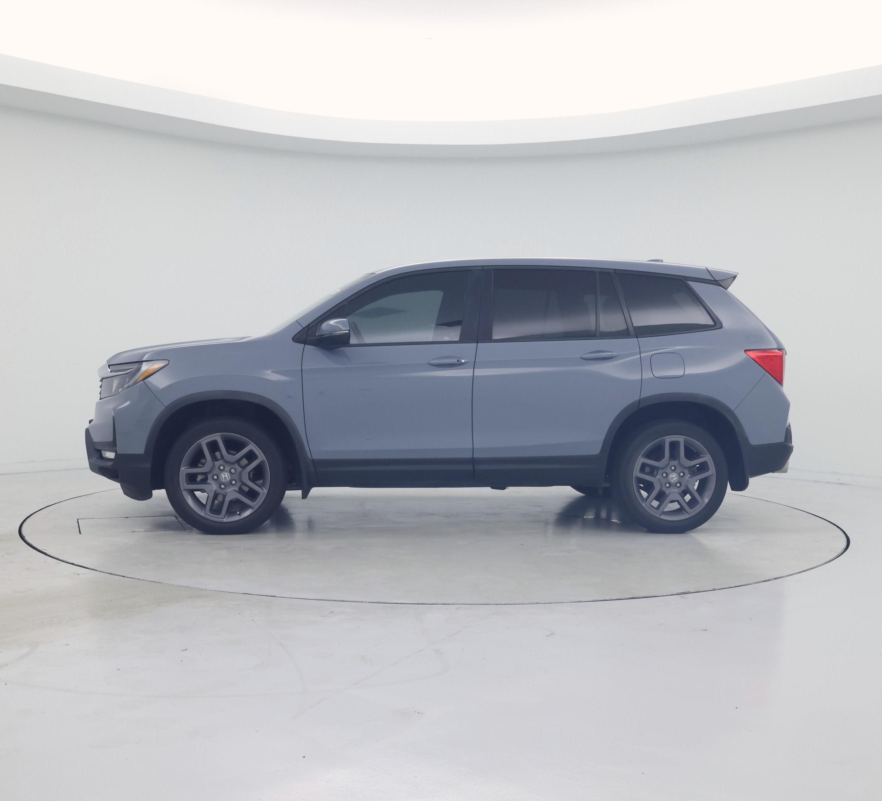 Thumbnail: 2023 Honda Passport - 3