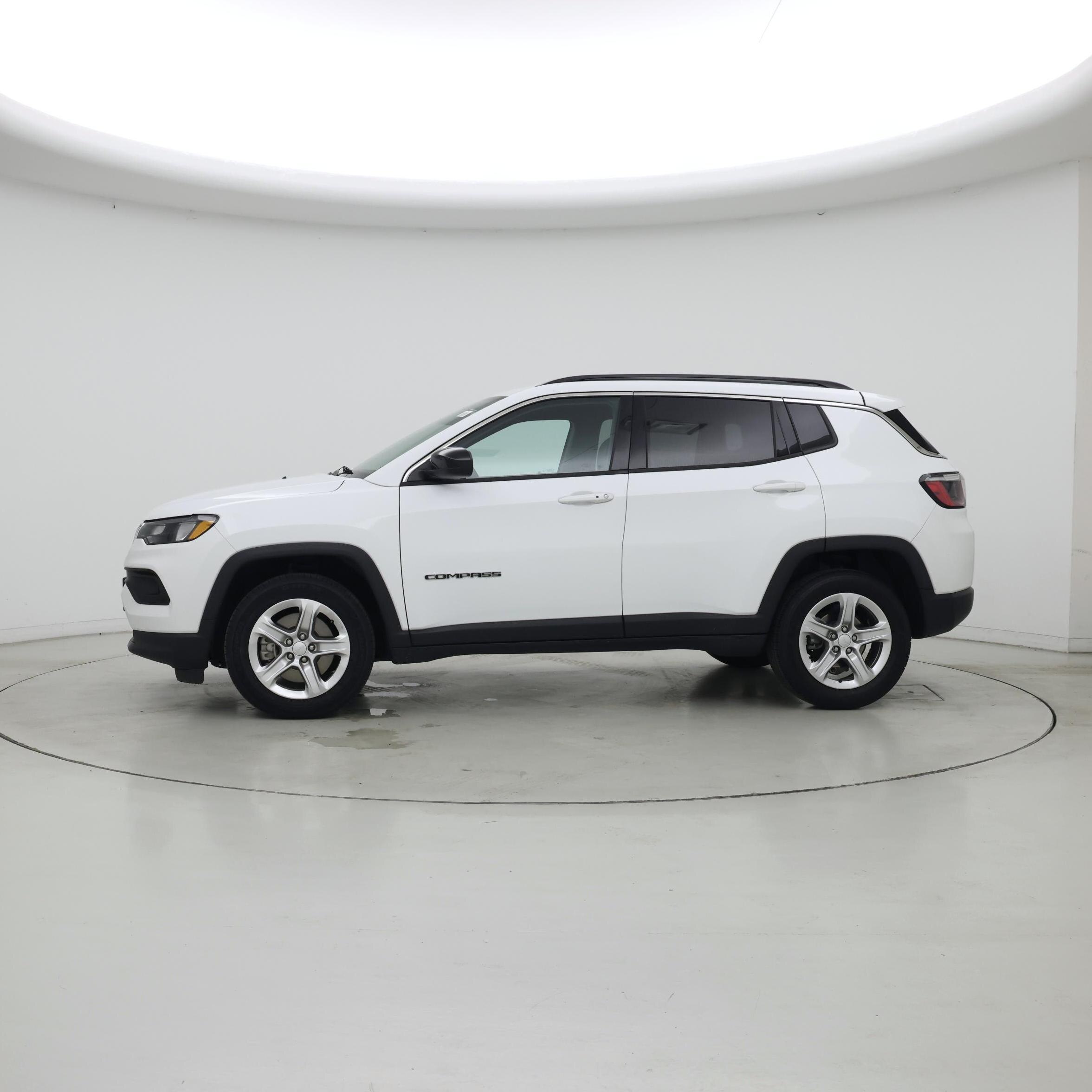 Thumbnail: 2023 Jeep Compass - 3