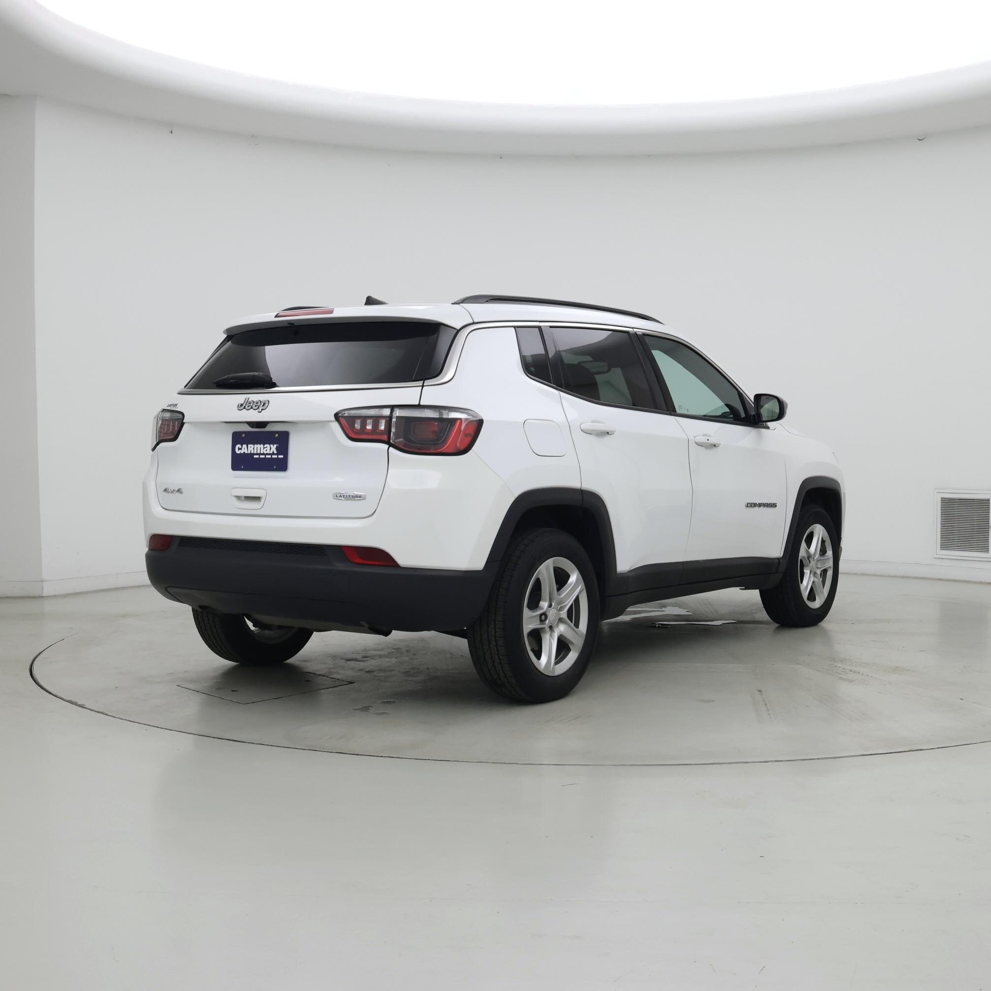 Thumbnail: 2023 Jeep Compass - 8