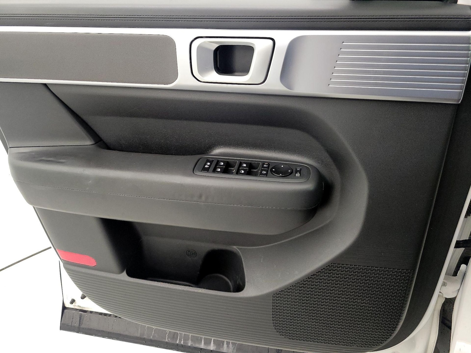 2024 Hyundai Santa Fe SE - Photo 13