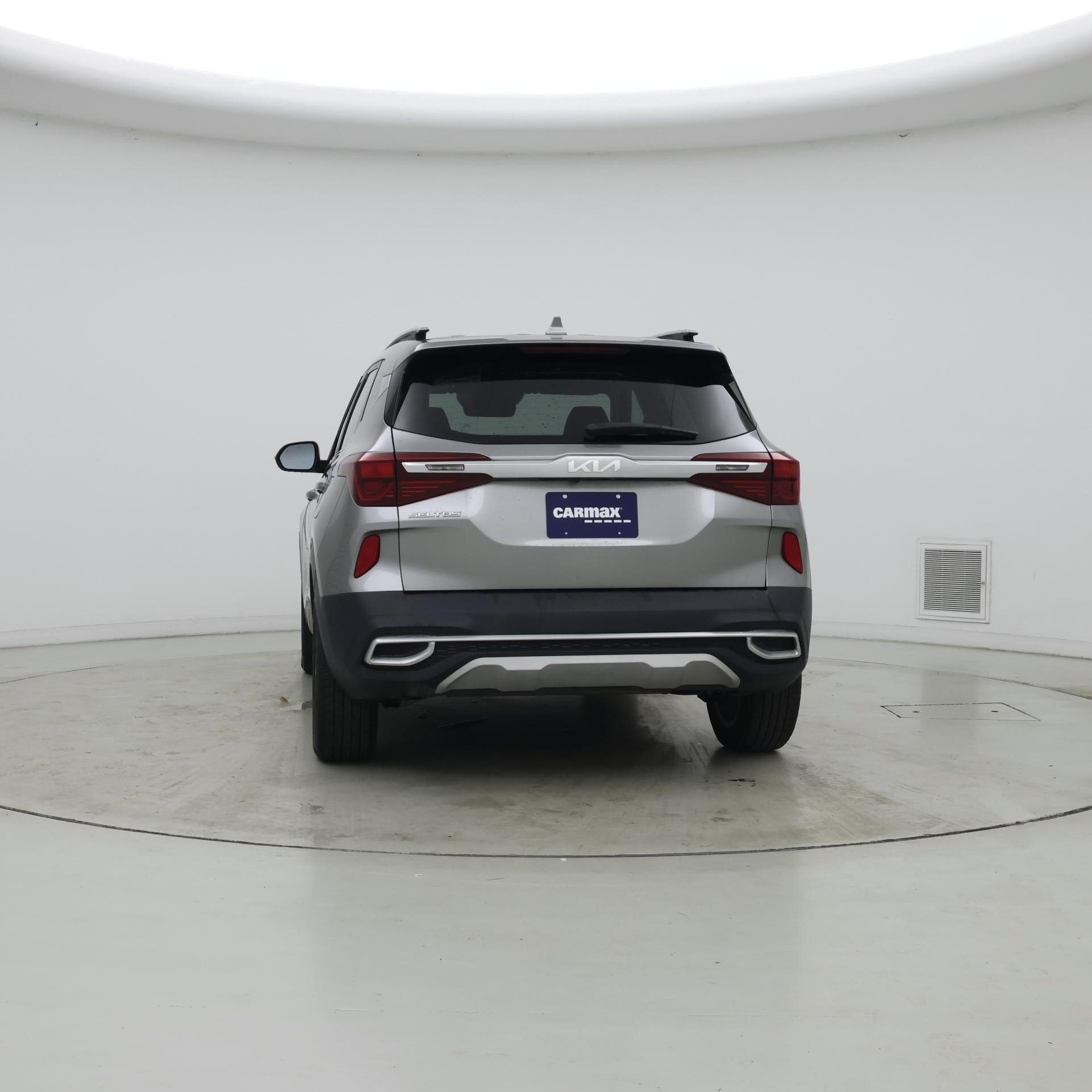 Thumbnail: 2023 Kia Seltos - 6