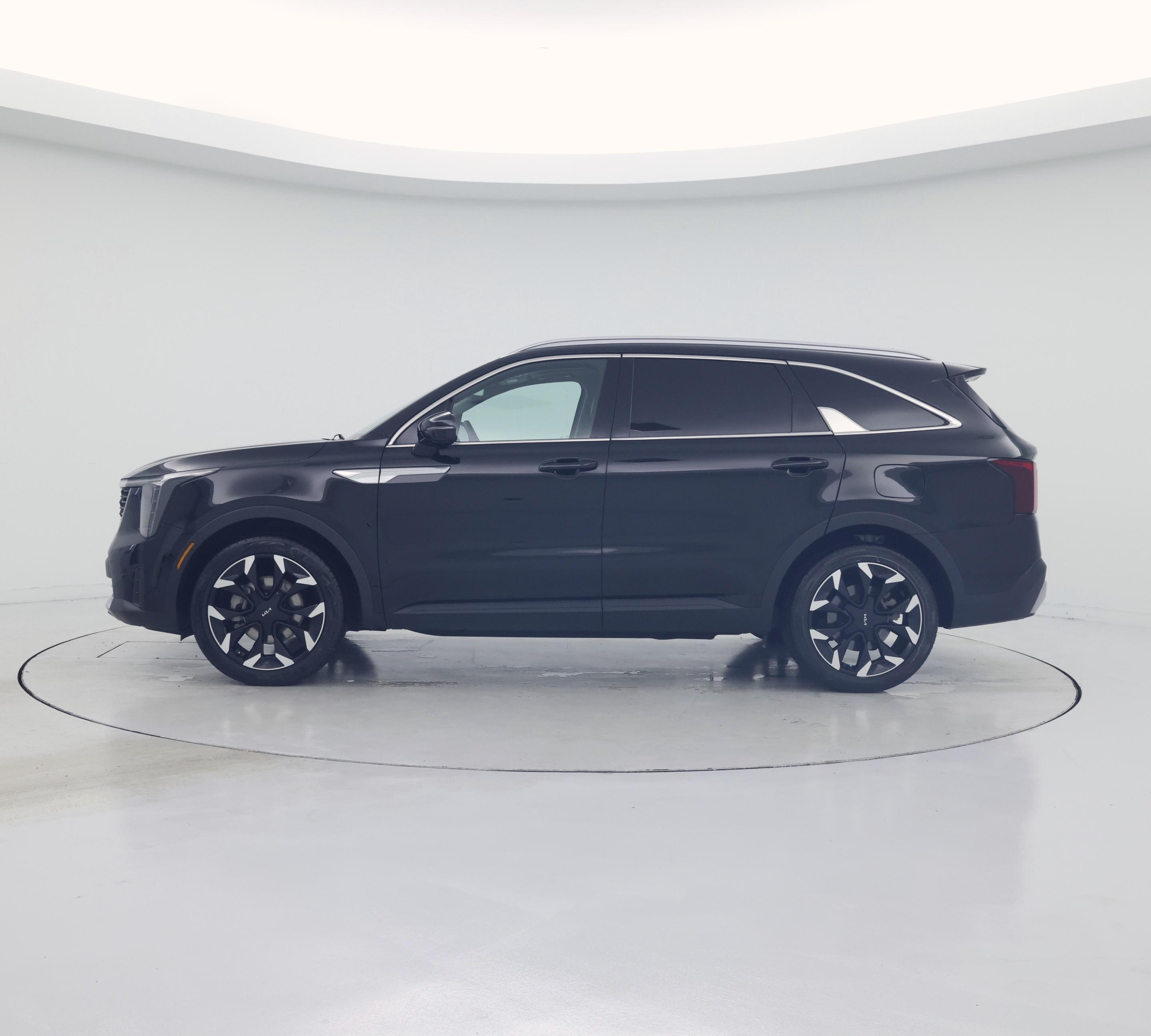 Thumbnail: 2024 Kia Sorento - 3
