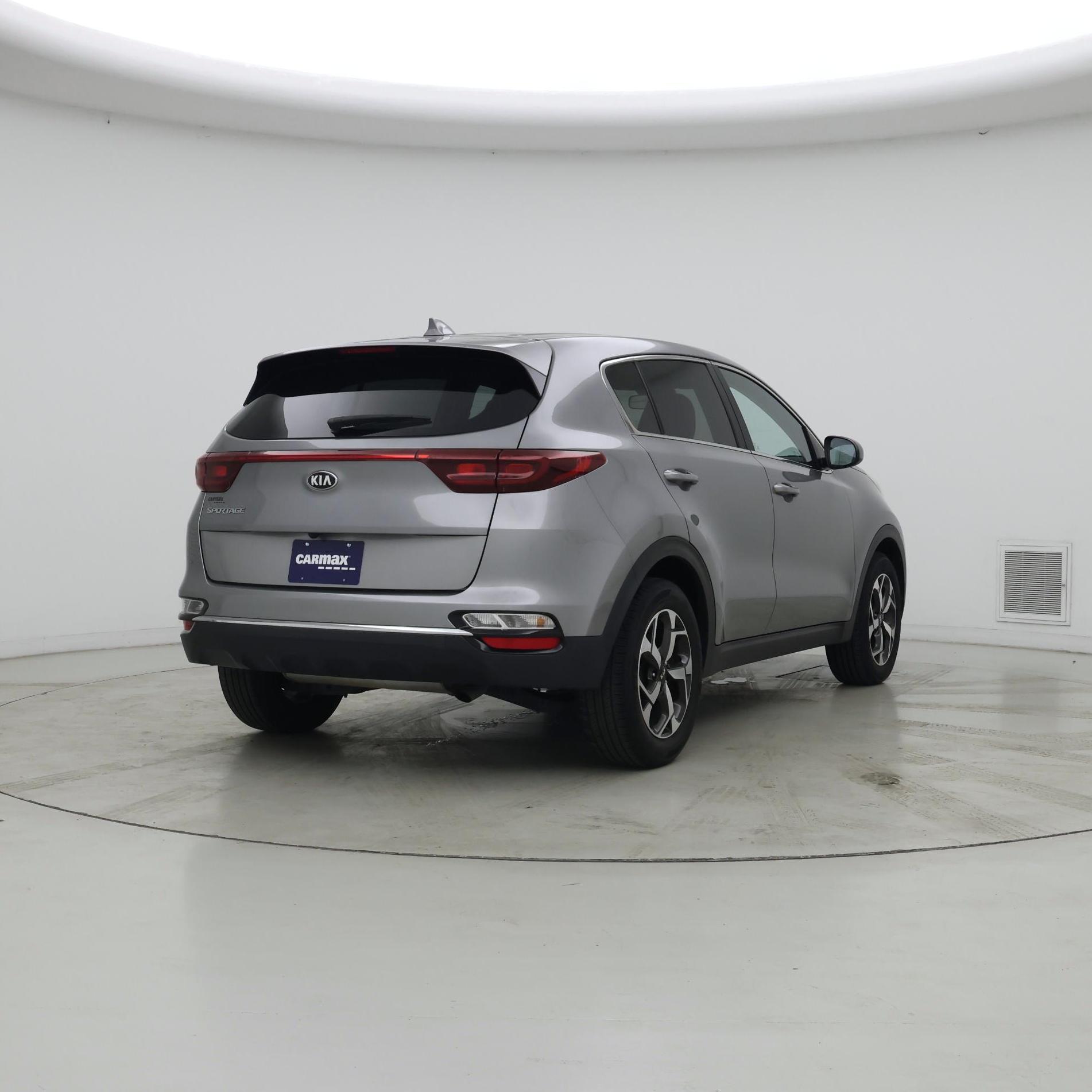 Thumbnail: 2022 Kia Sportage - 8