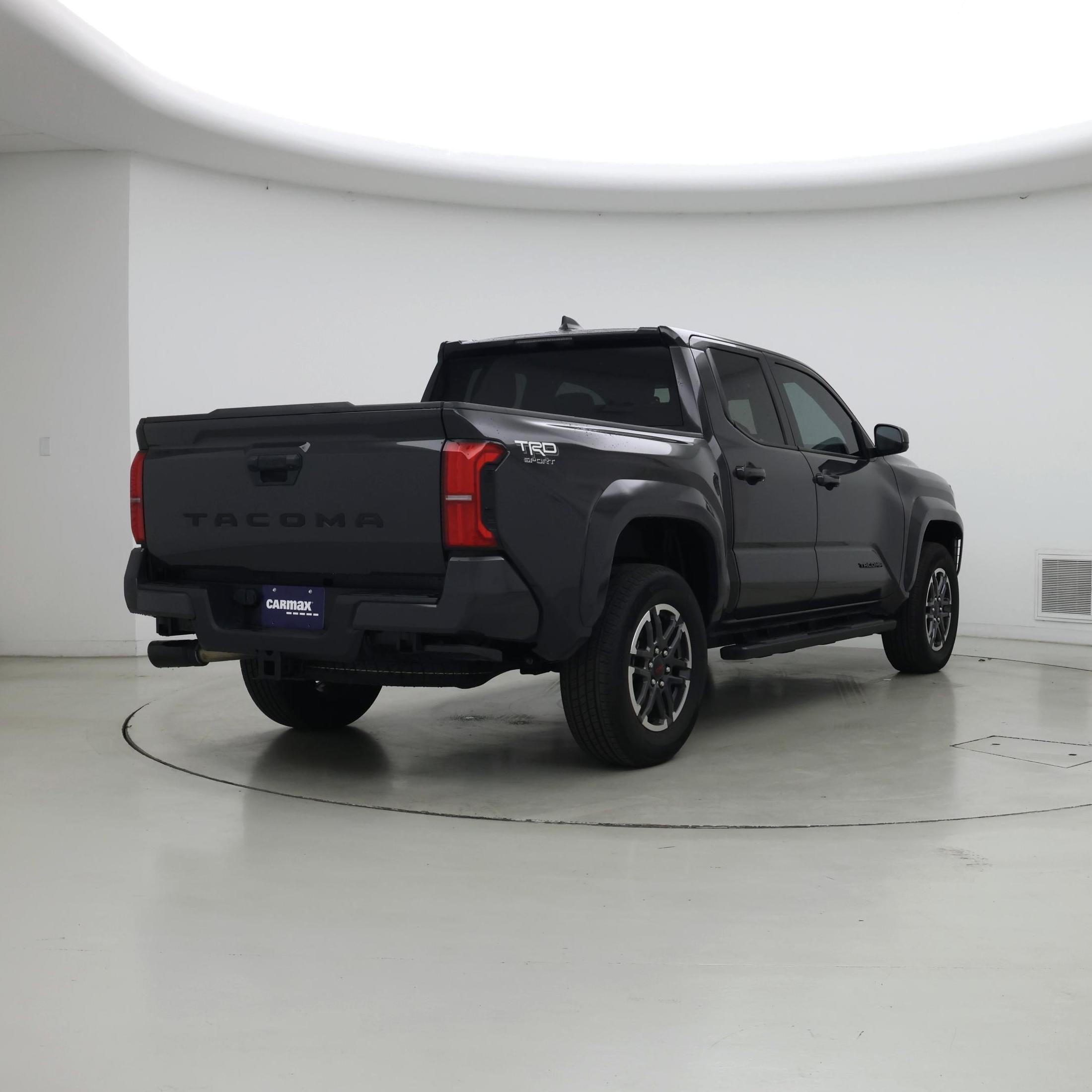 Thumbnail: 2024 Toyota Tacoma - 8