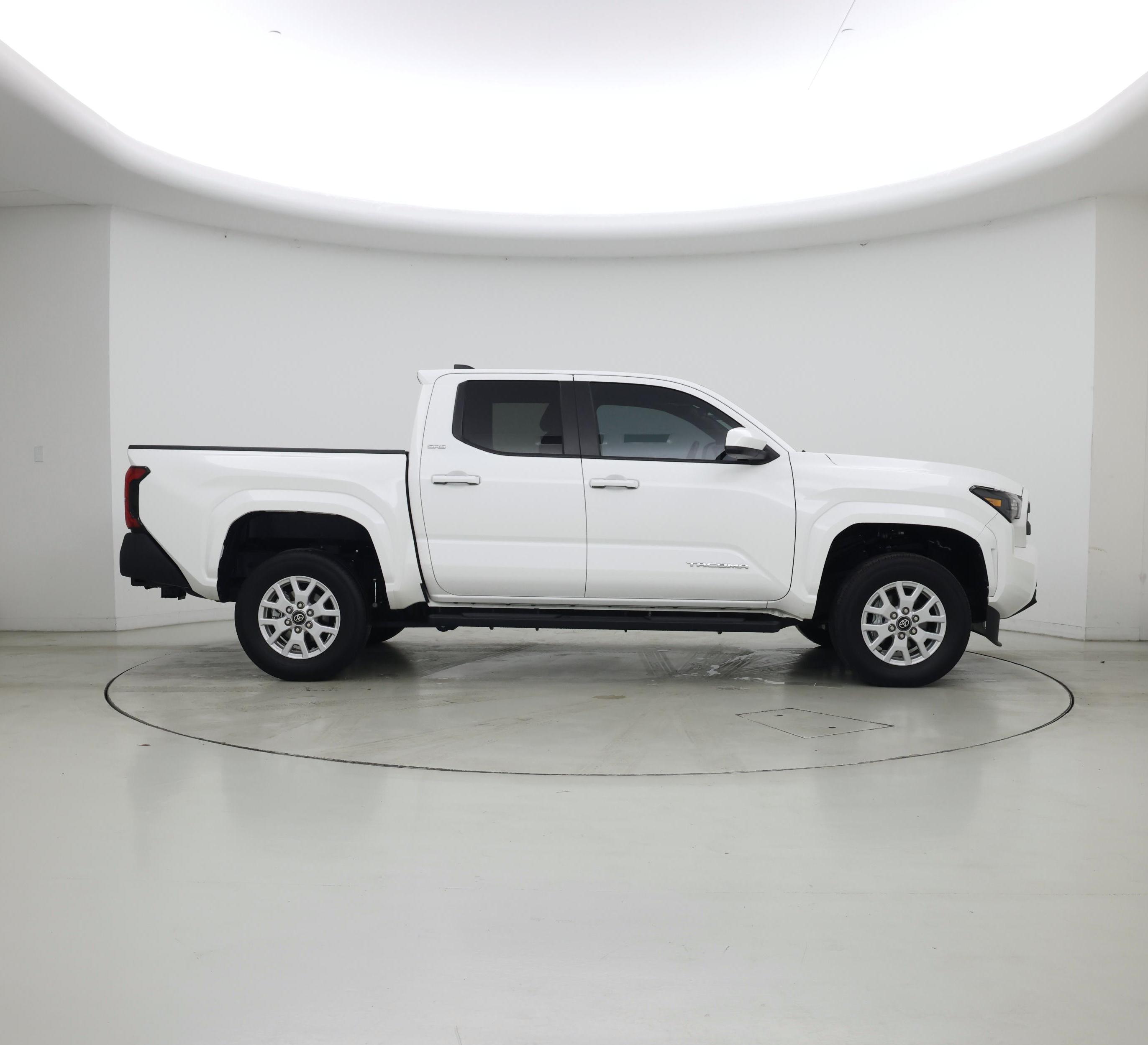Thumbnail: 2024 Toyota Tacoma - 7