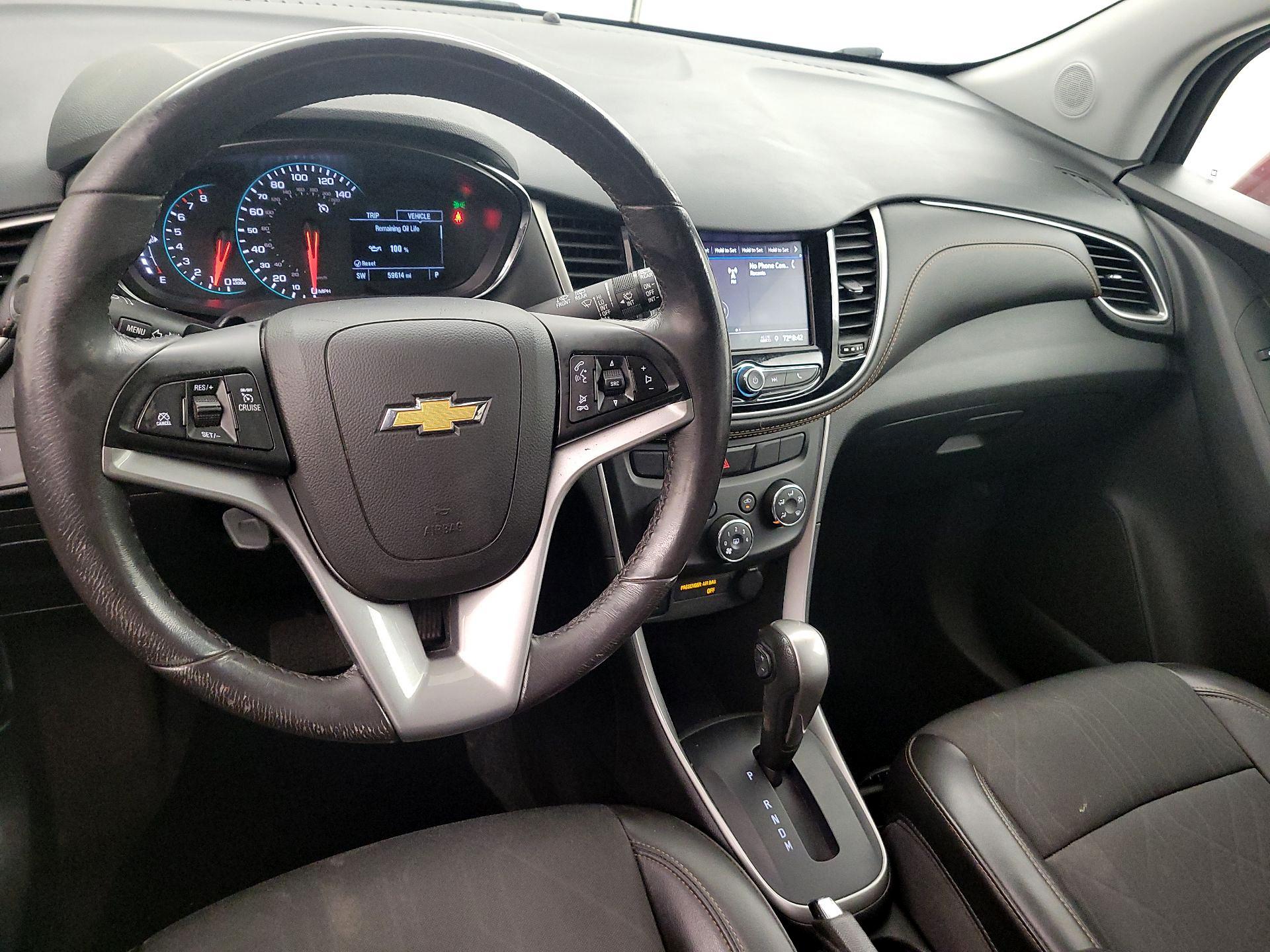 Thumbnail: 2022 Chevrolet Trax - 9