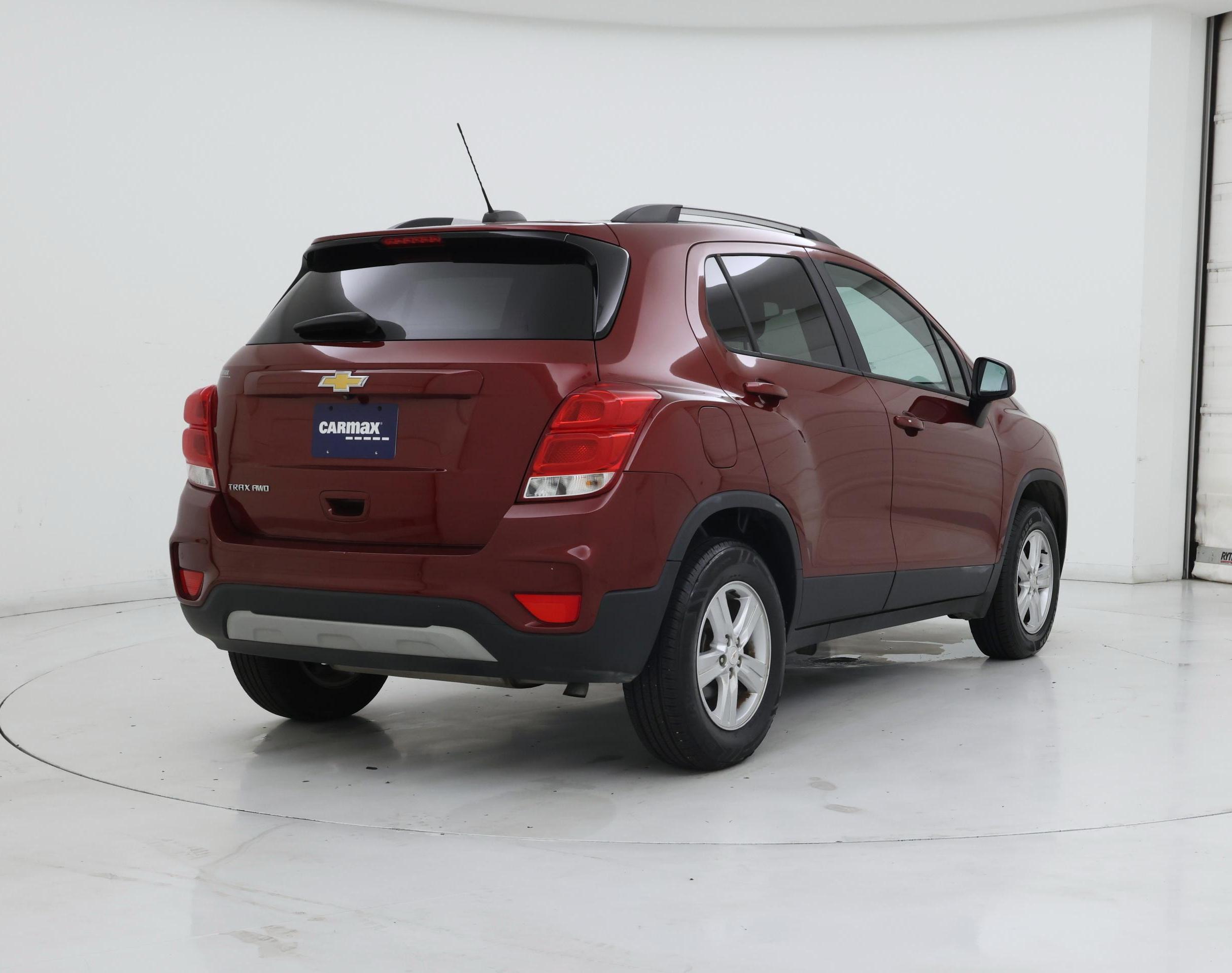 Thumbnail: 2022 Chevrolet Trax - 8