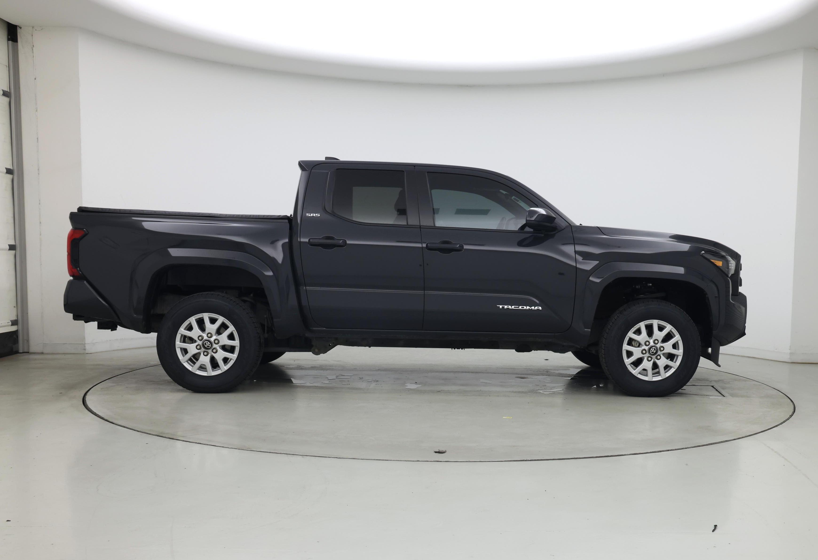 Thumbnail: 2024 Toyota Tacoma - 7