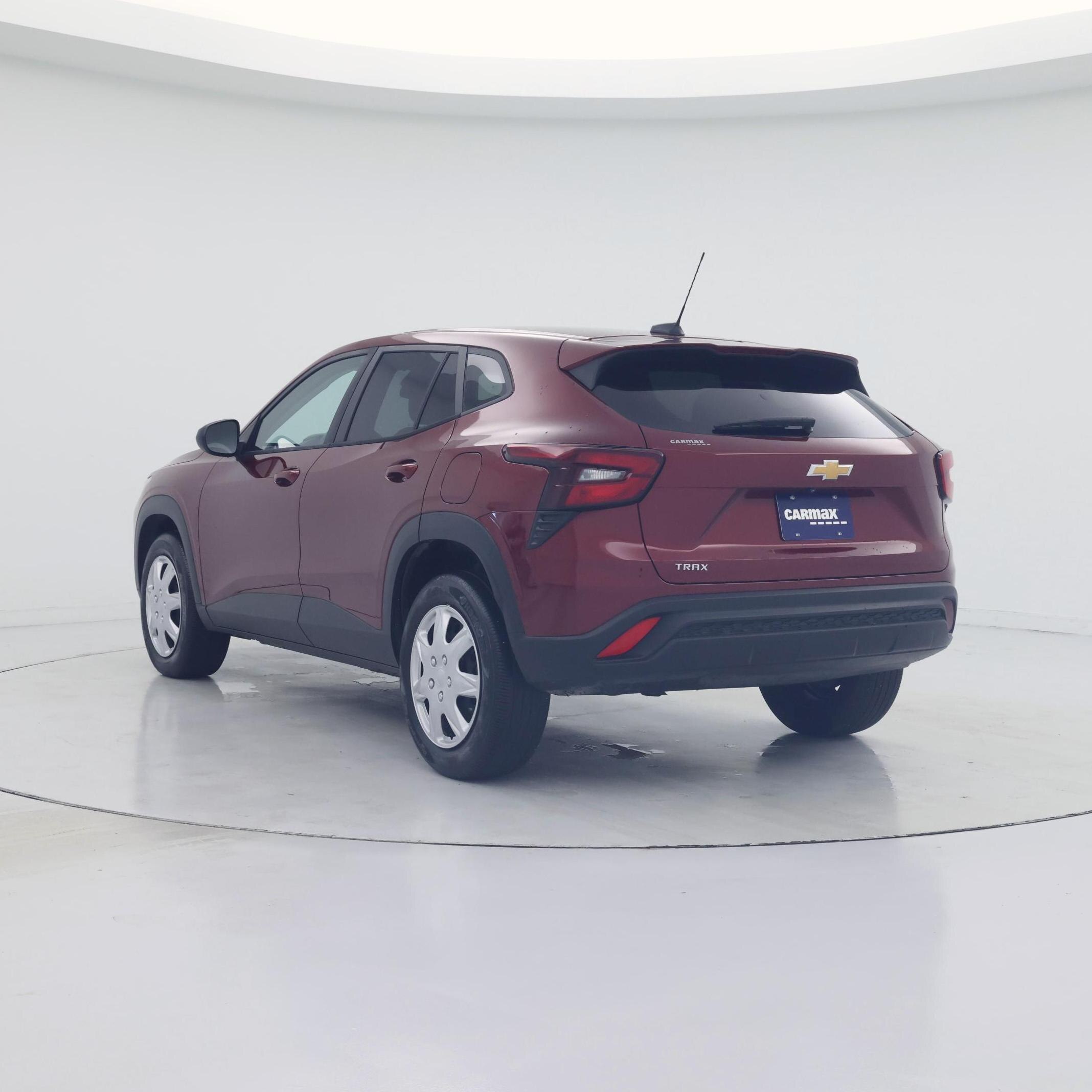 Thumbnail: 2024 Chevrolet Trax - 2