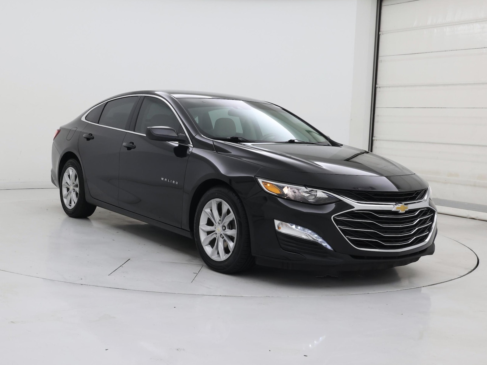 2021 Chevrolet Malibu 1LT - Photo 2