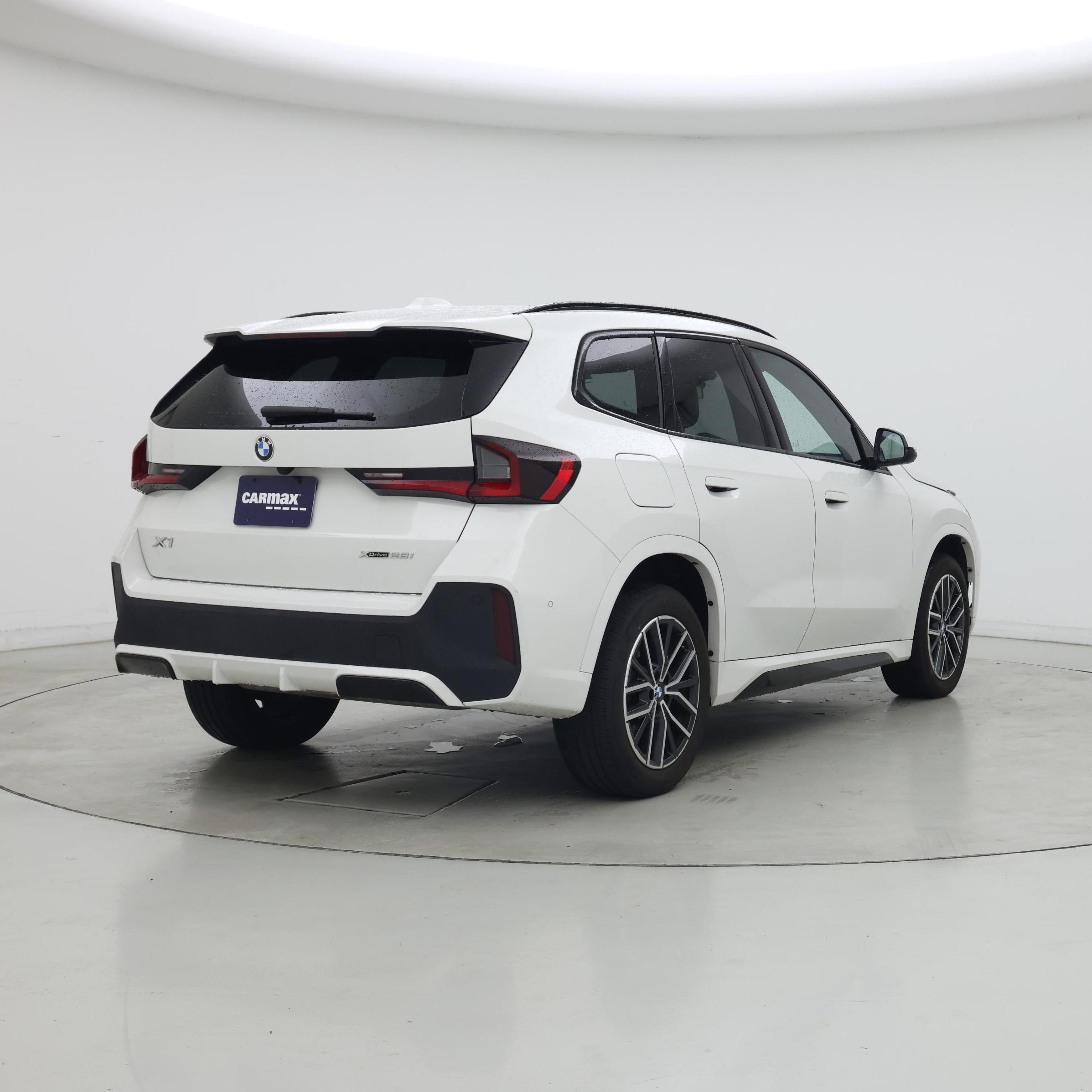 Thumbnail: 2025 BMW X1 - 8