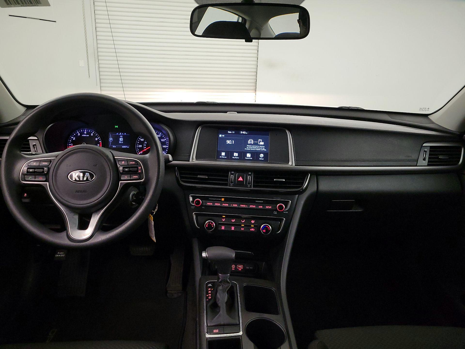 Thumbnail: 2018 Kia Optima - 9