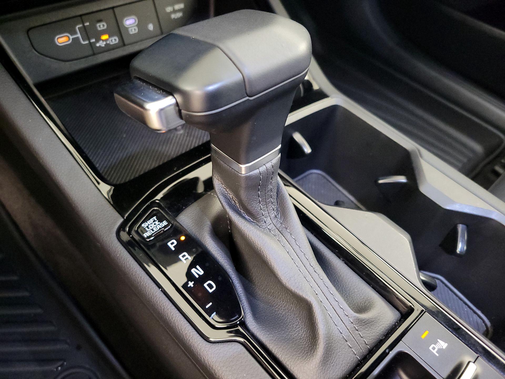 Thumbnail: 2025 Kia K5 - 18