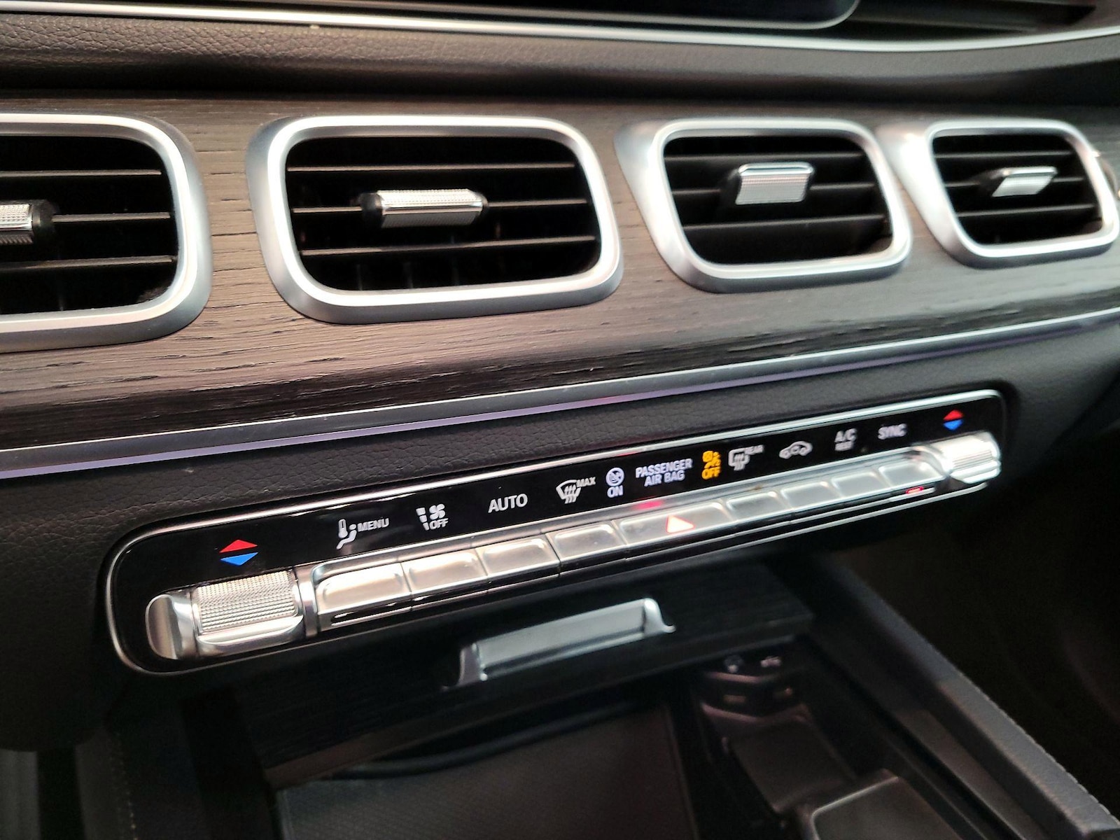 2022 Mercedes-Benz GLE GLE450 - Photo 18