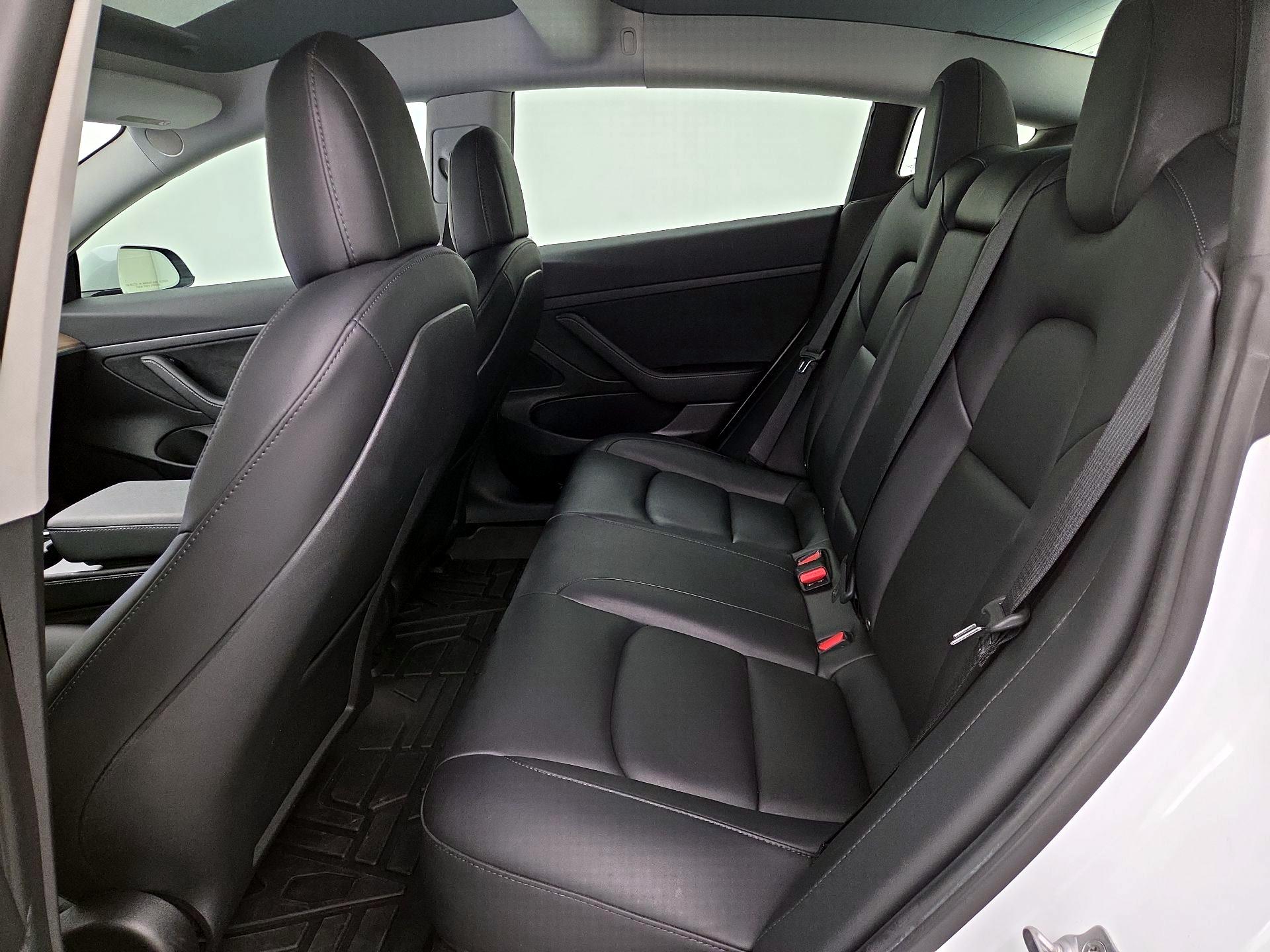Thumbnail: 2021 Tesla Model 3 - 20