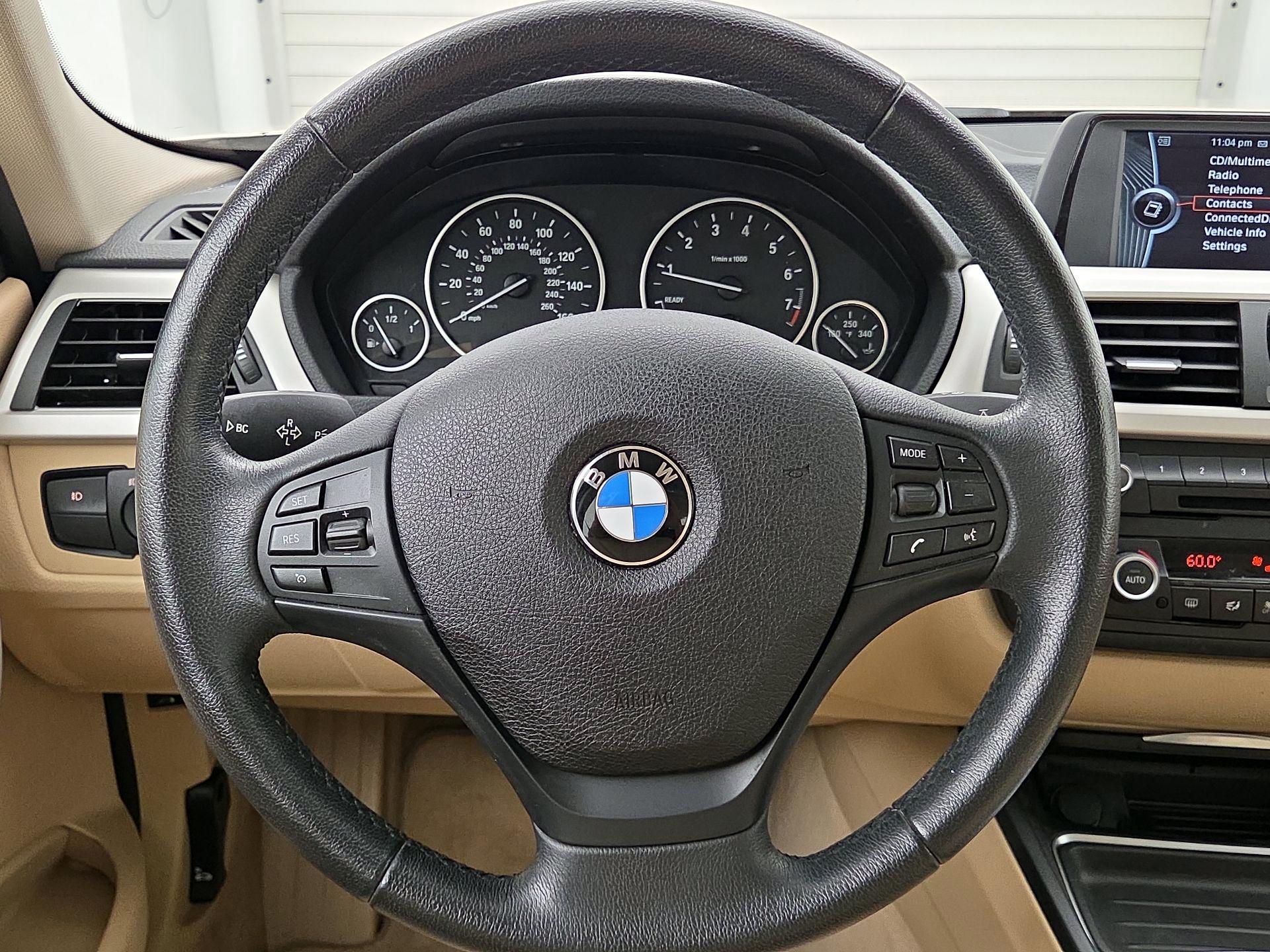 Thumbnail: 2014 BMW 3 Series - 10