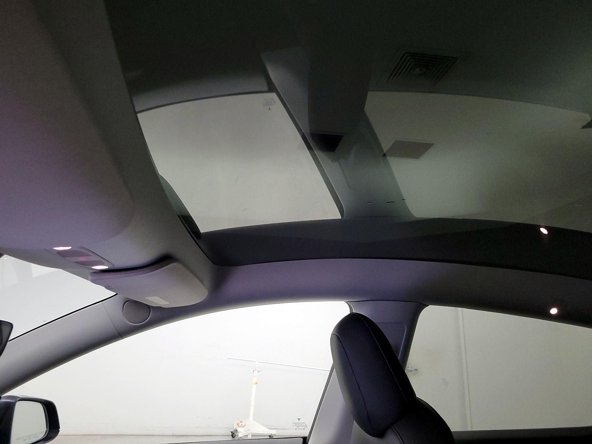 Thumbnail: 2023 Tesla Model Y - 19