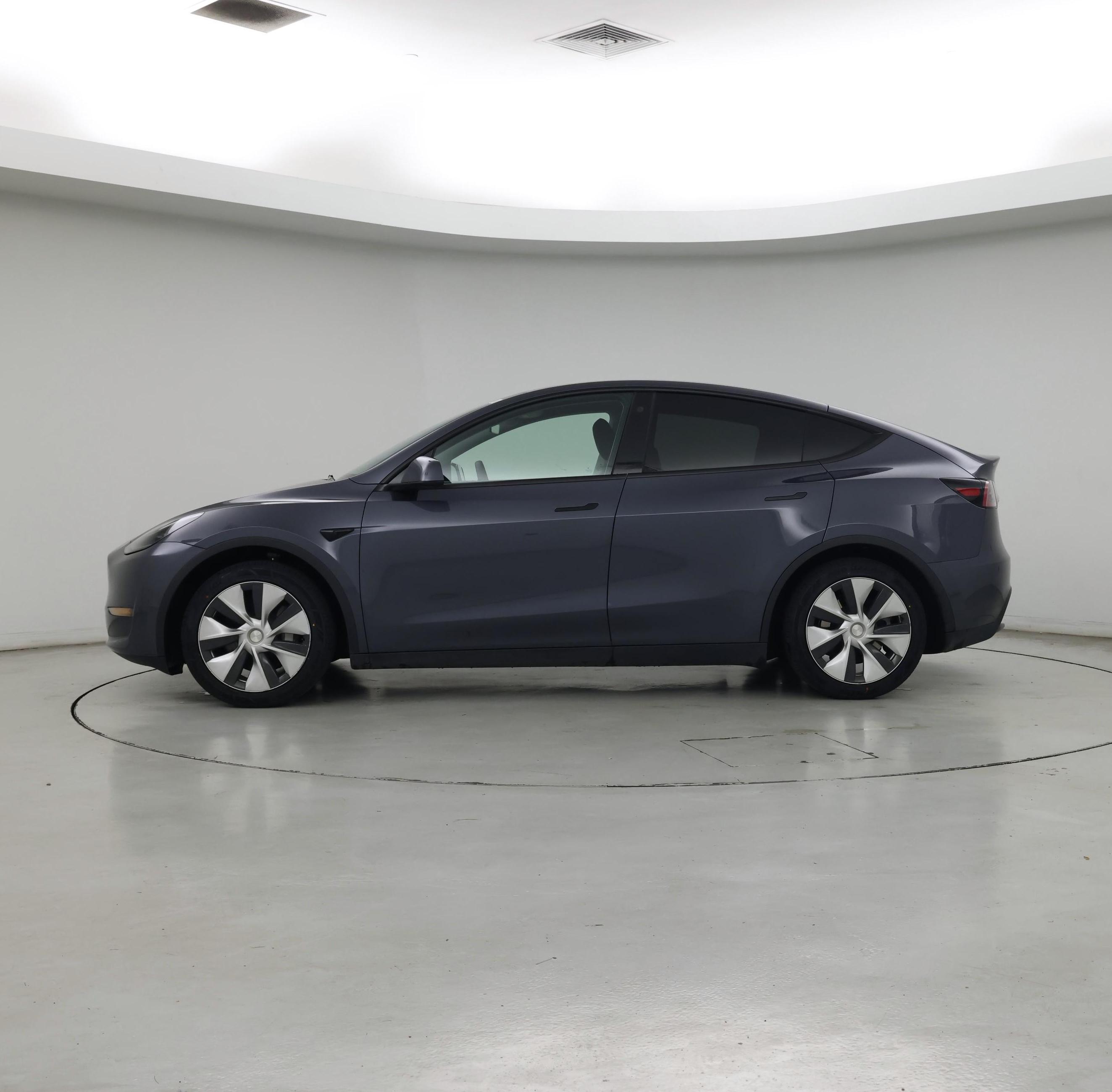 Thumbnail: 2023 Tesla Model Y - 3