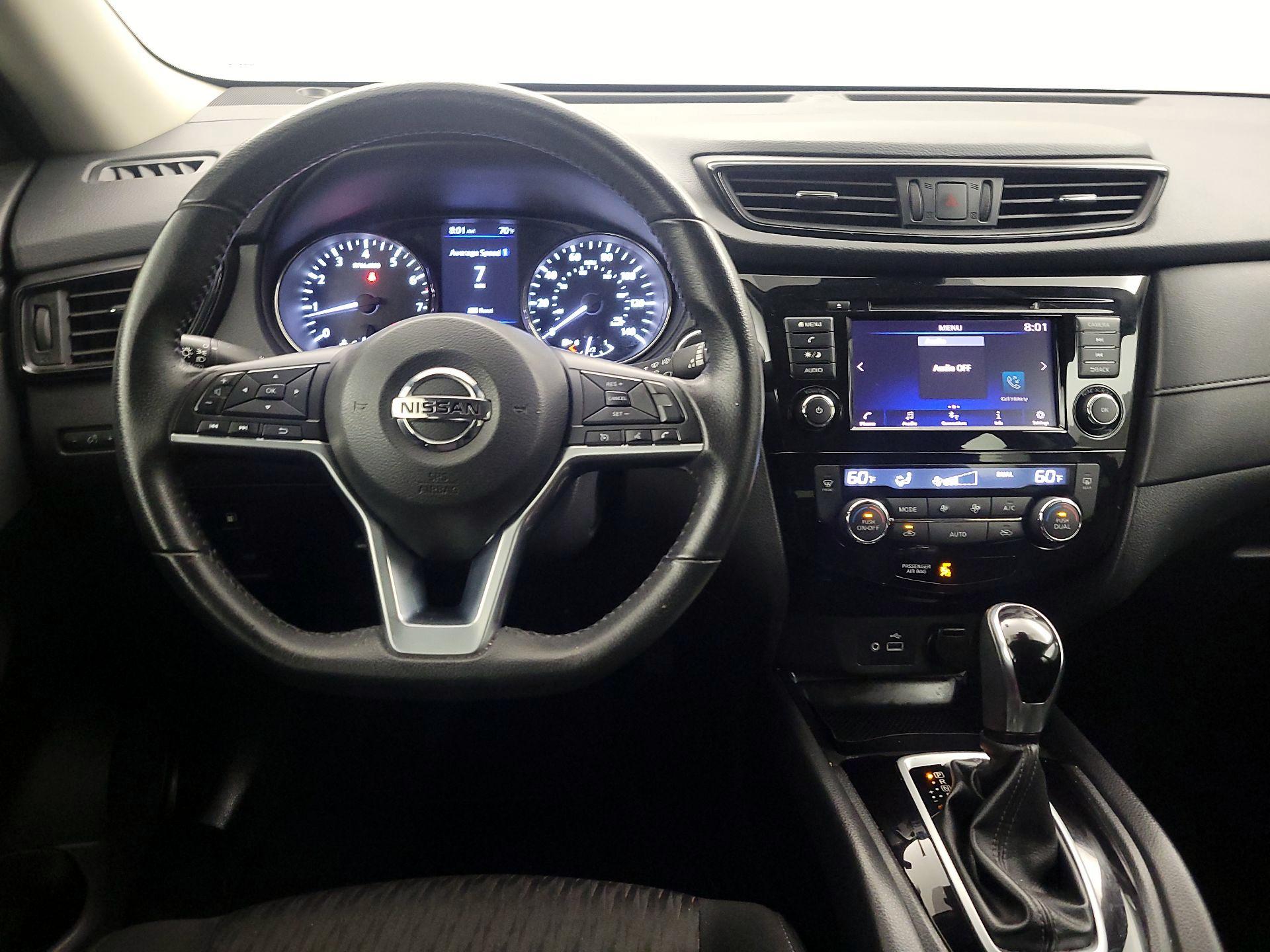 Thumbnail: 2019 Nissan Rogue - 10