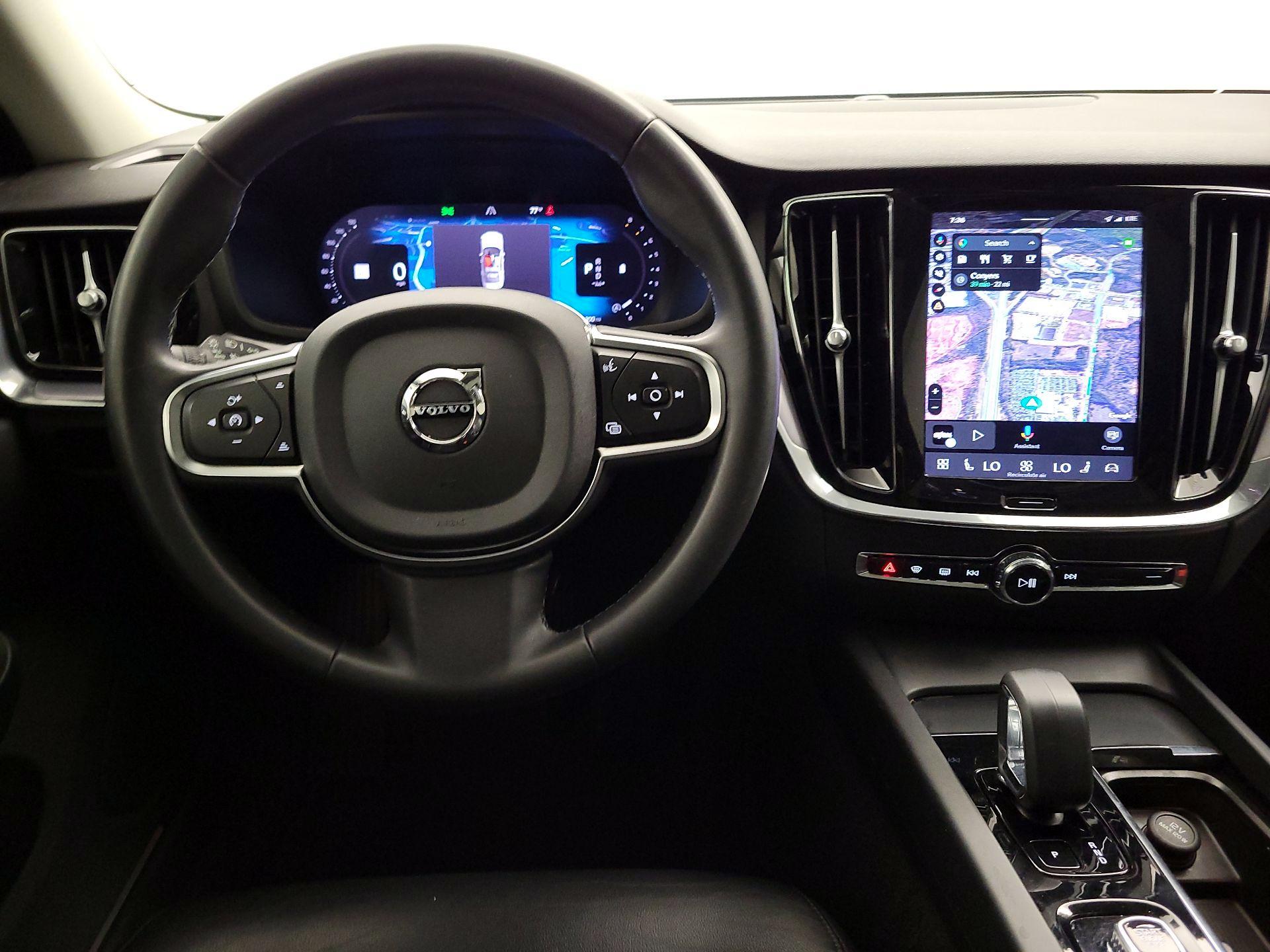 Thumbnail: 2024 Volvo S60 - 10