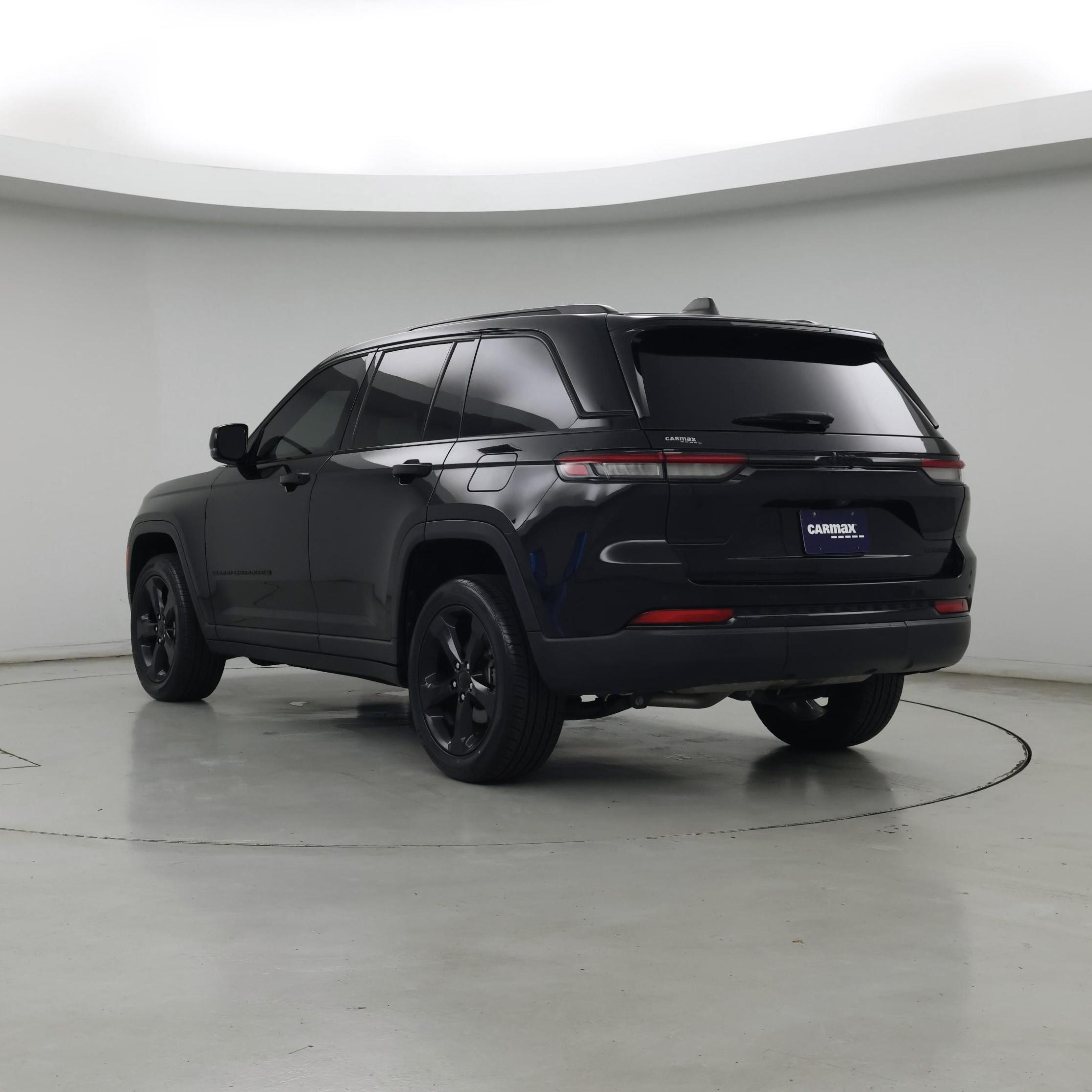 Thumbnail: 2023 Jeep Grand Cherokee - 2