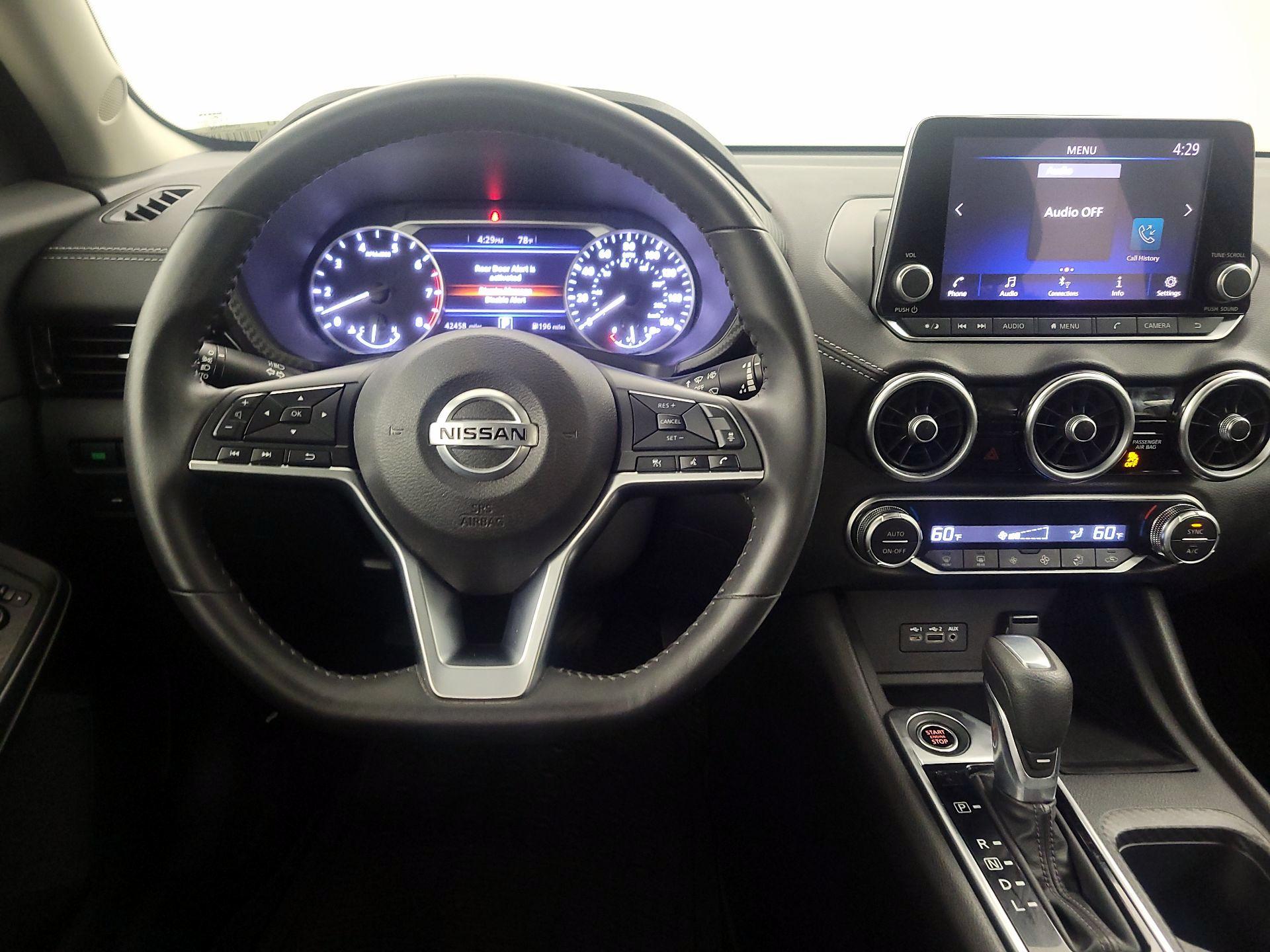 Thumbnail: 2021 Nissan Sentra - 10