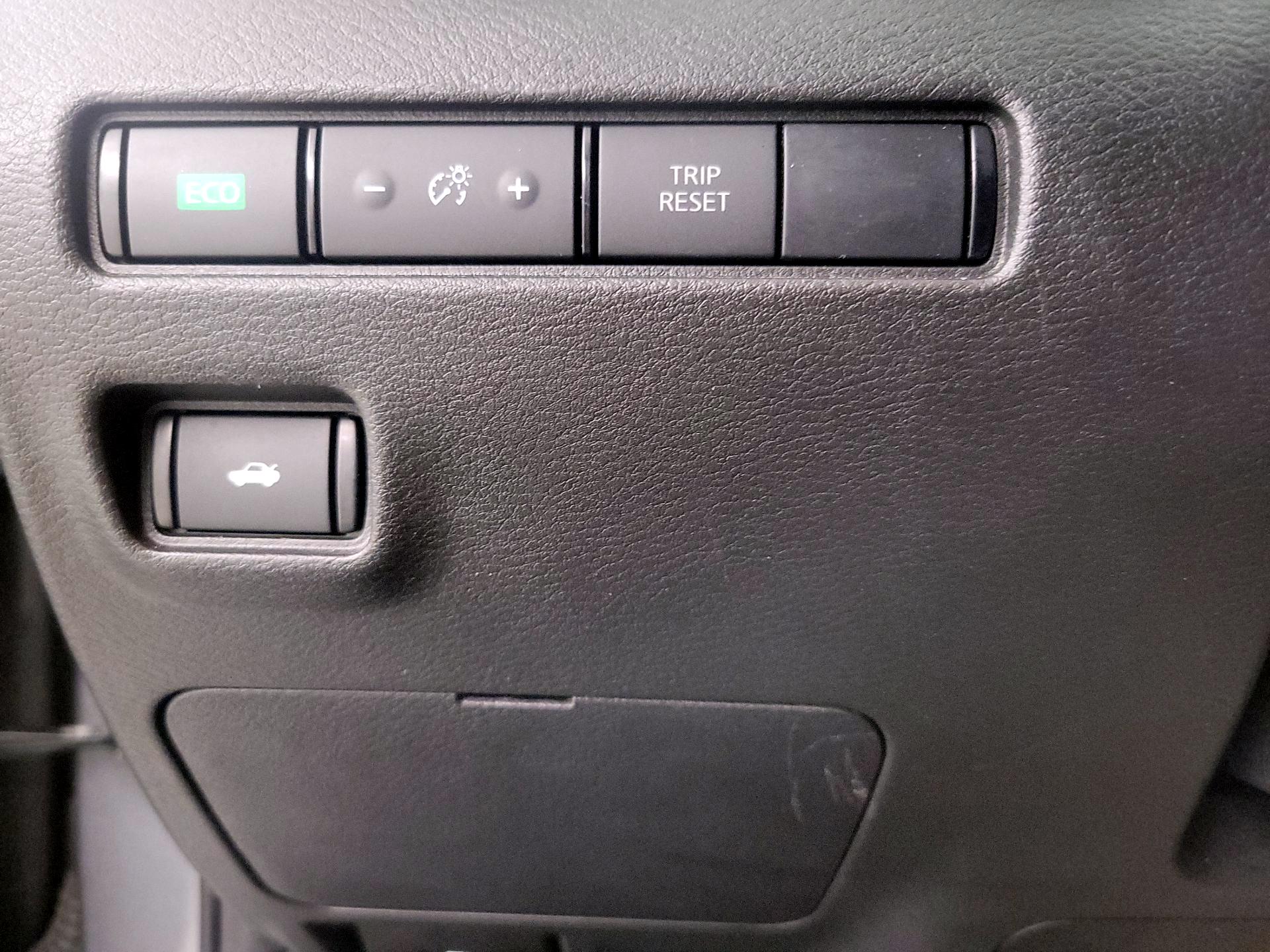 Thumbnail: 2021 Nissan Sentra - 13