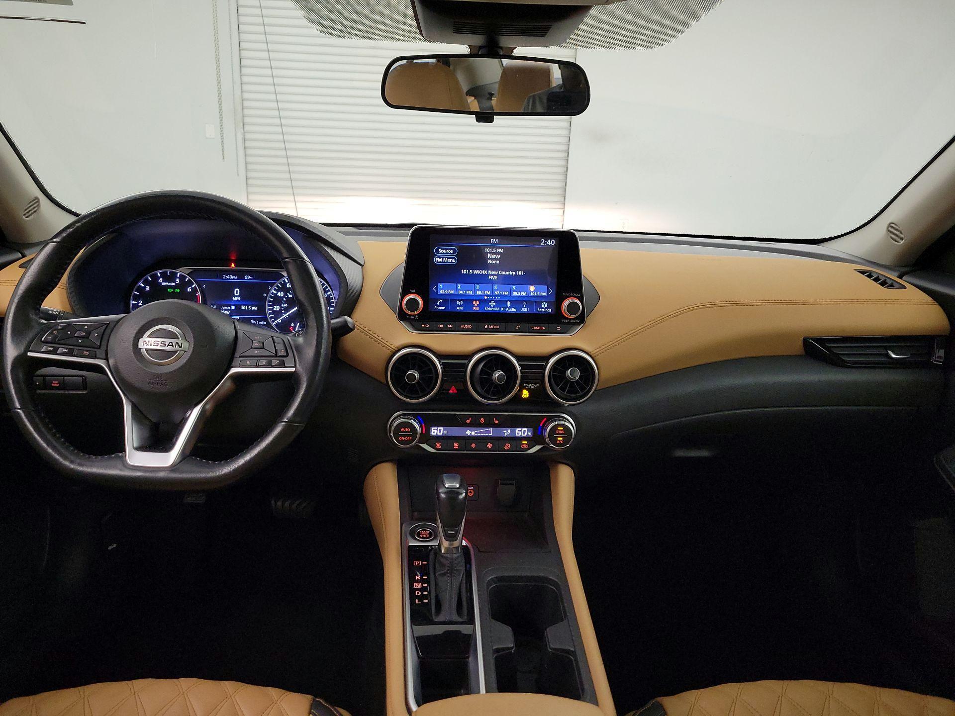 Thumbnail: 2023 Nissan Sentra - 9