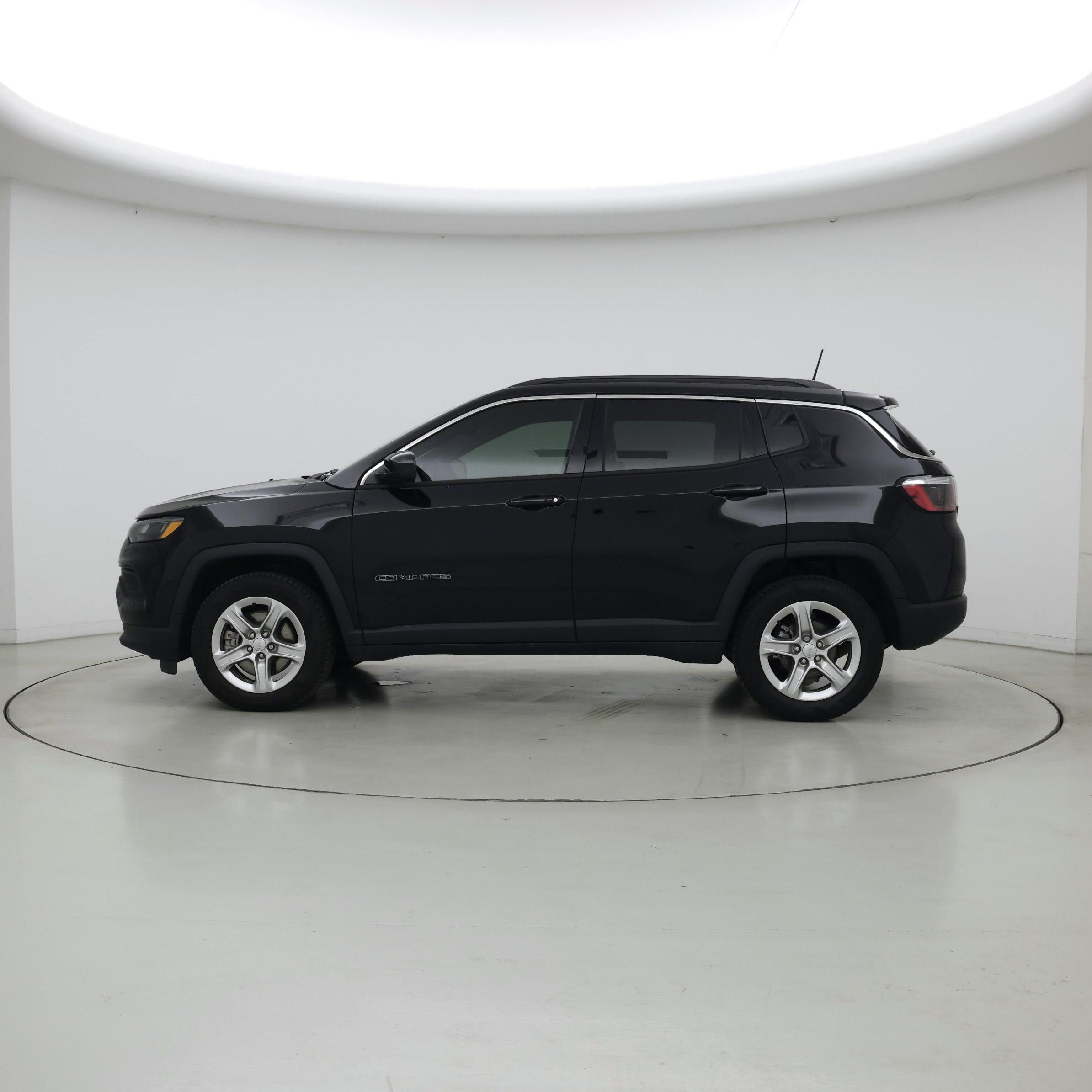 Thumbnail: 2024 Jeep Compass - 3