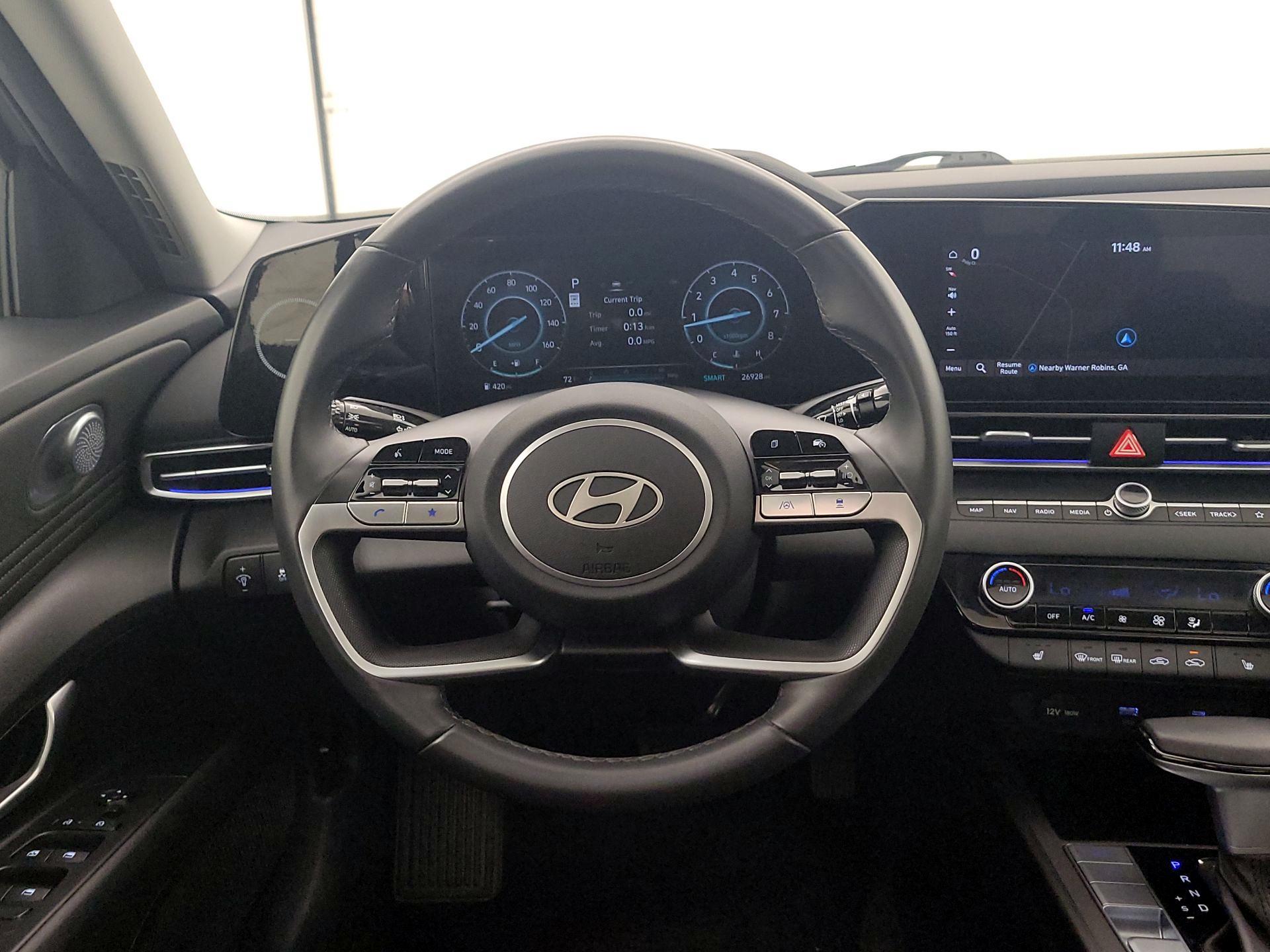 Thumbnail: 2025 Hyundai Elantra - 10
