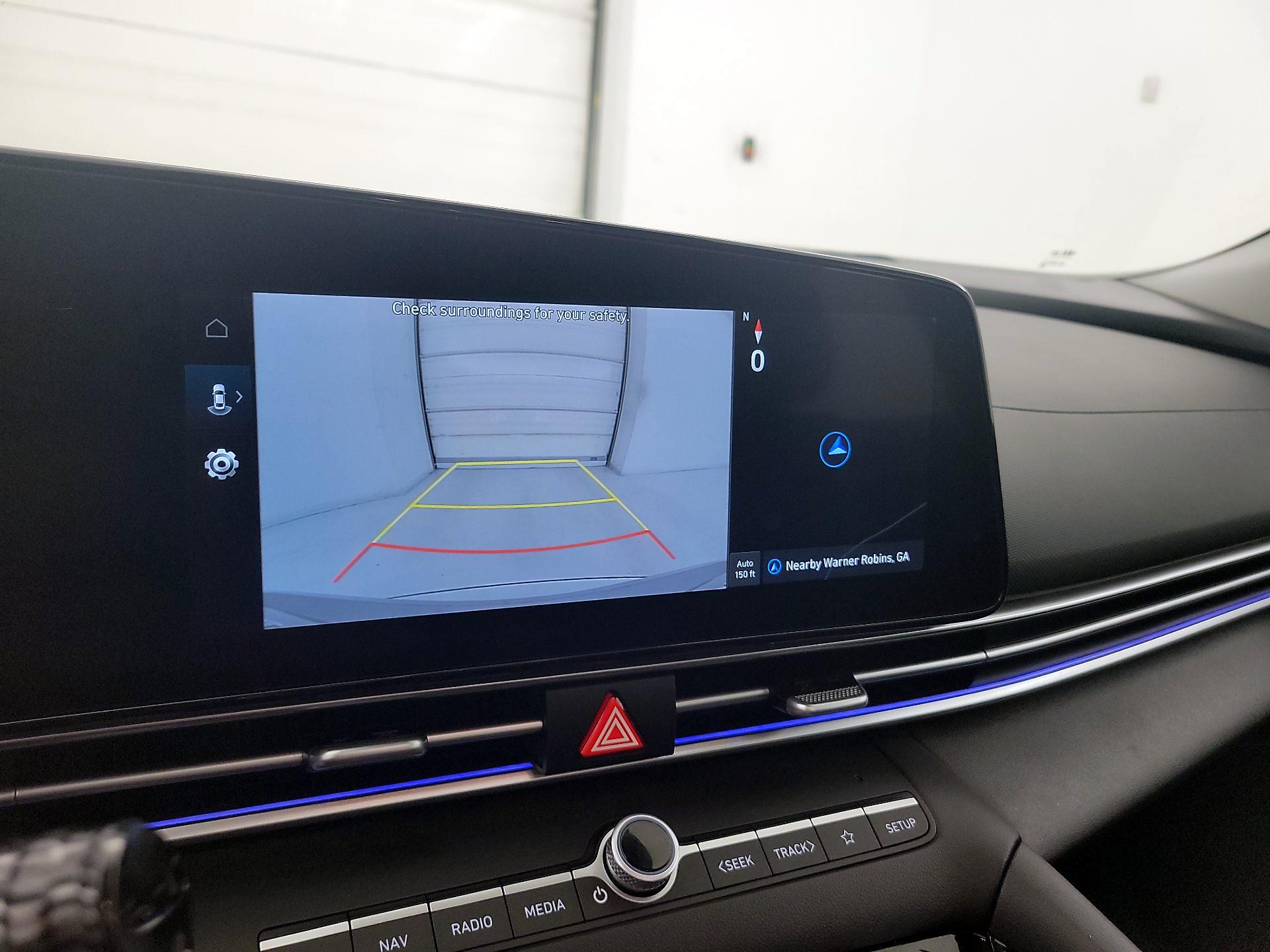 Thumbnail: 2025 Hyundai Elantra - 15