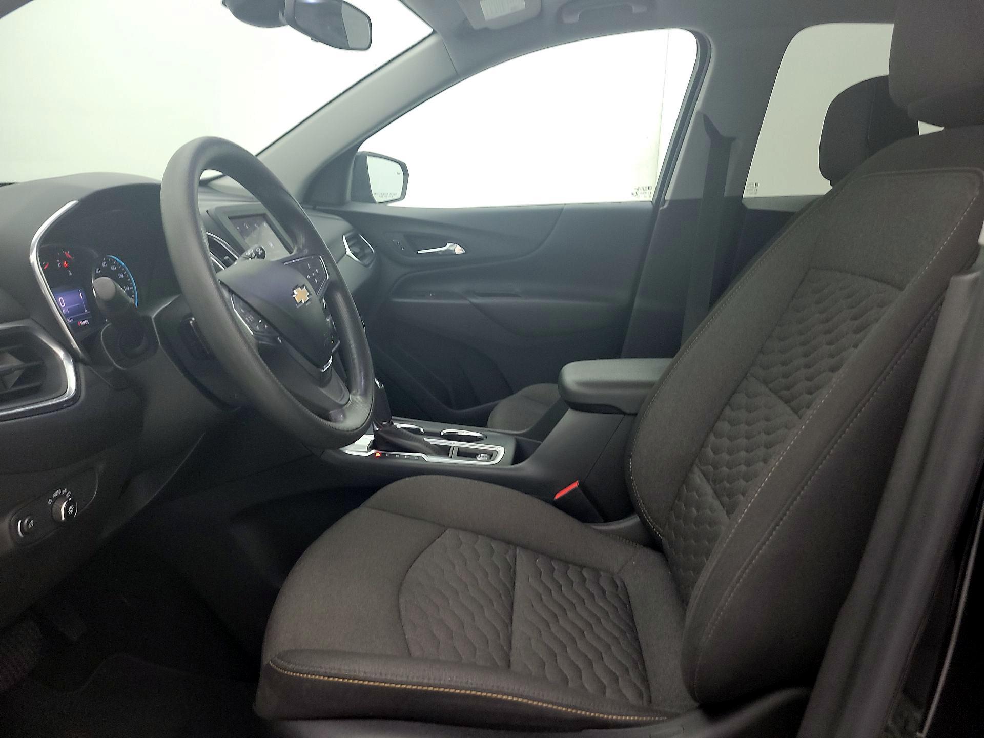 Thumbnail: 2021 Chevrolet Equinox - 11
