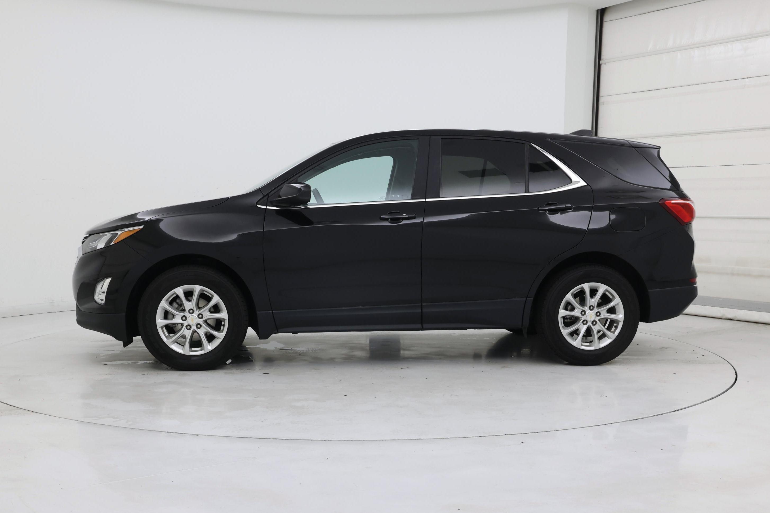 Thumbnail: 2021 Chevrolet Equinox - 3