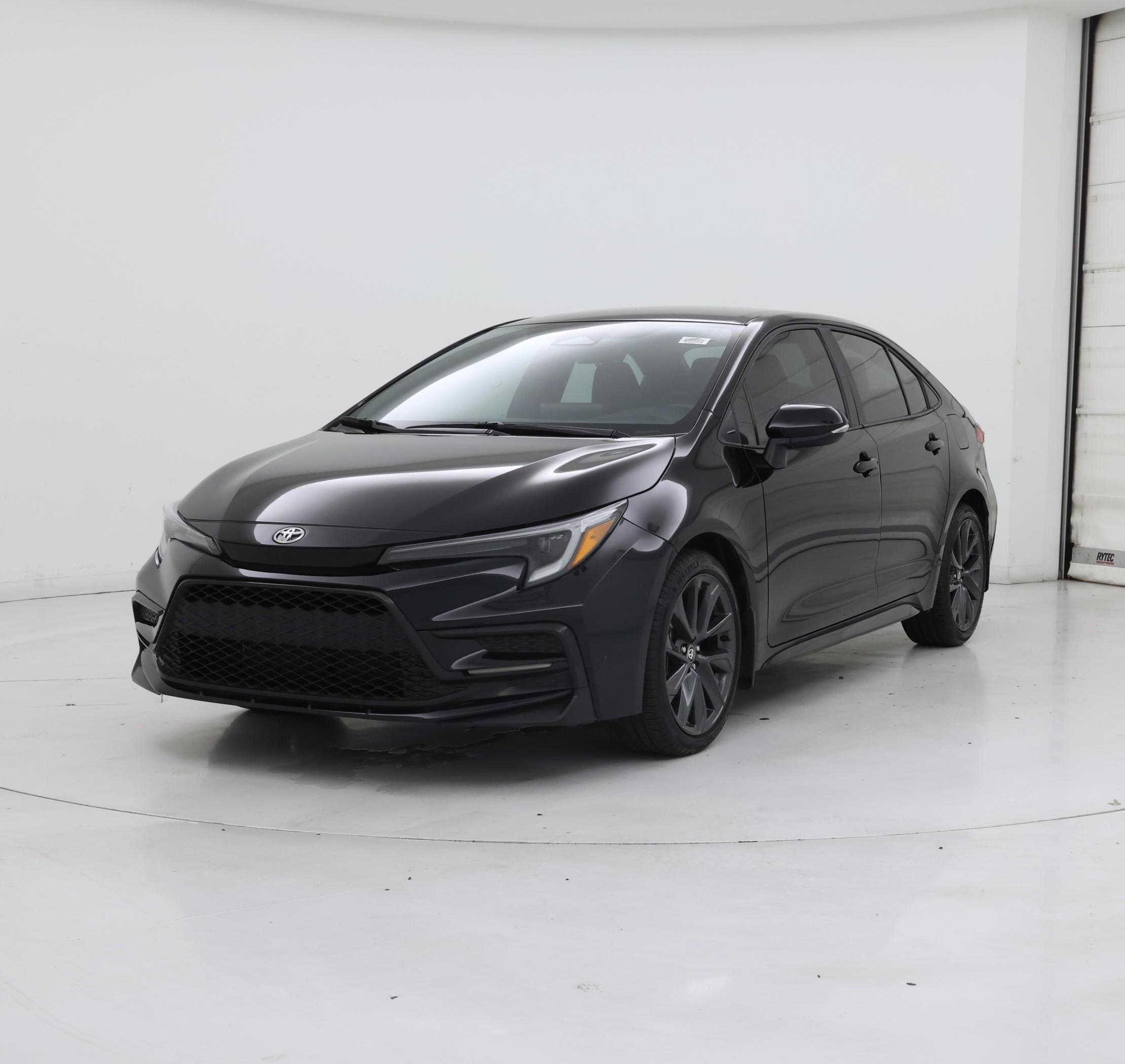 Thumbnail: 2025 Toyota Corolla - 4