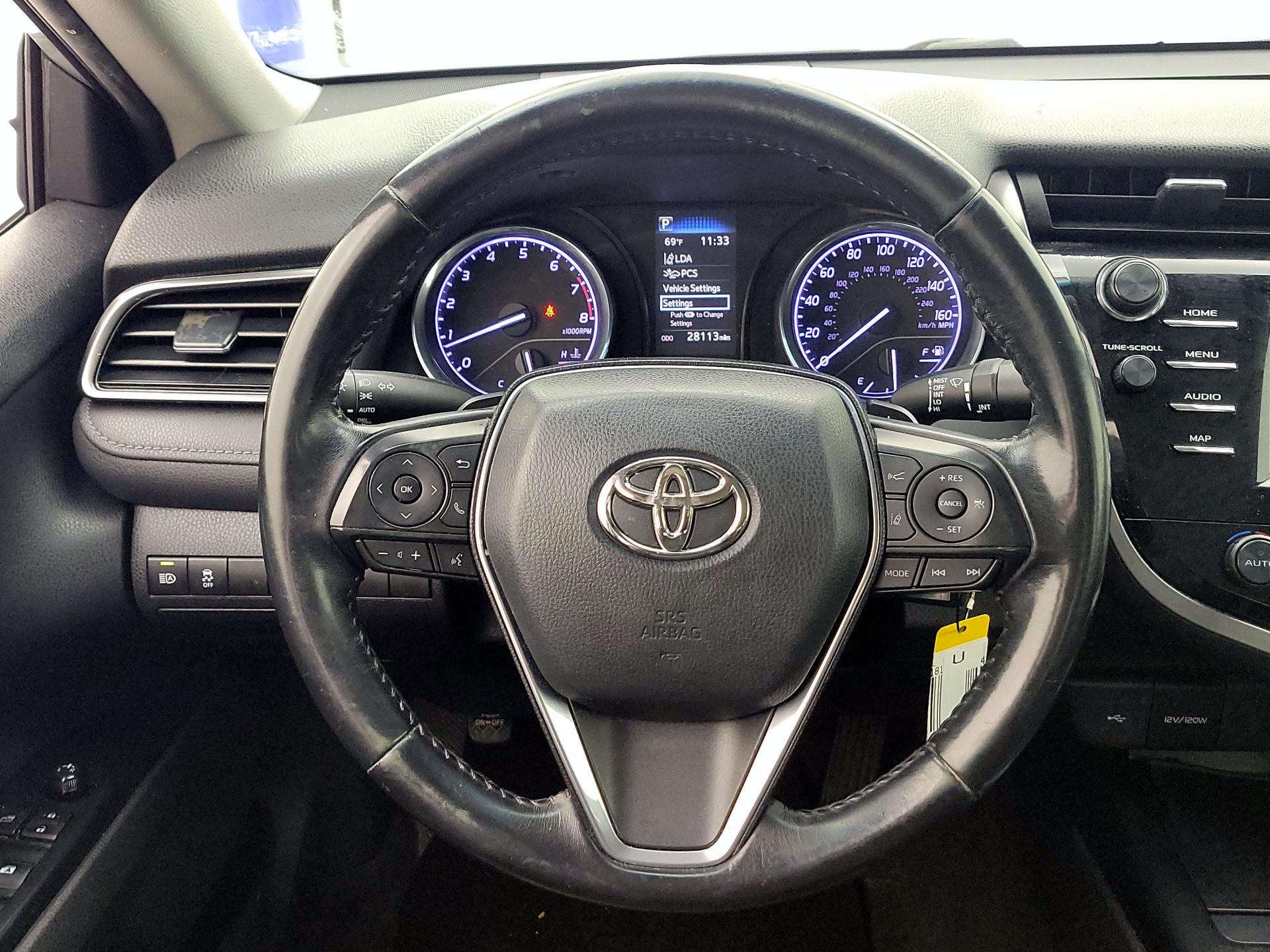 Thumbnail: 2020 Toyota Camry - 10
