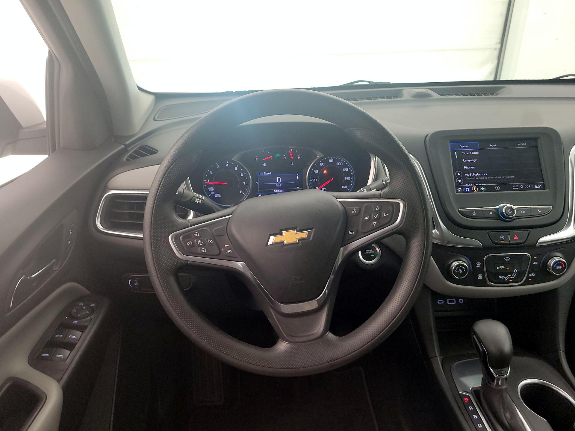 Thumbnail: 2022 Chevrolet Equinox - 10
