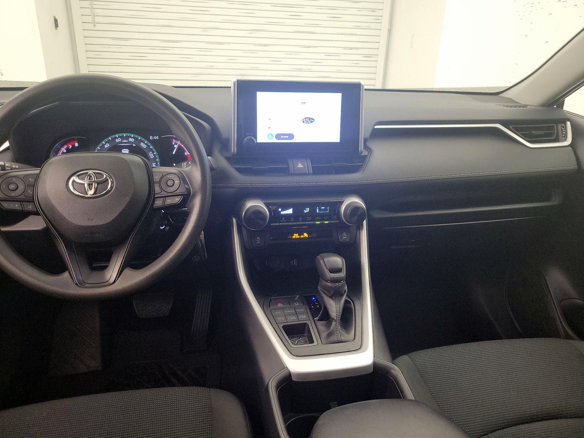 Thumbnail: 2024 Toyota RAV4 - 9