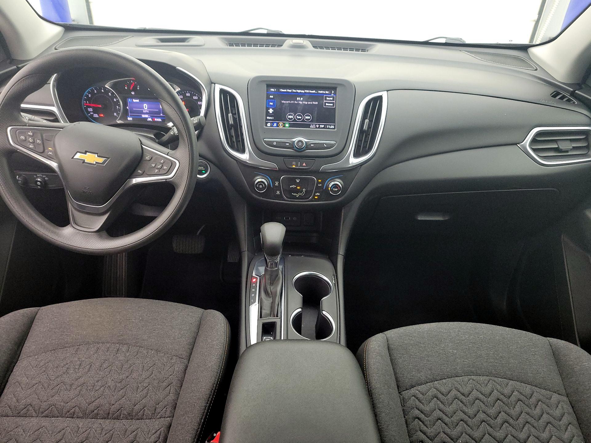 Thumbnail: 2022 Chevrolet Equinox - 9