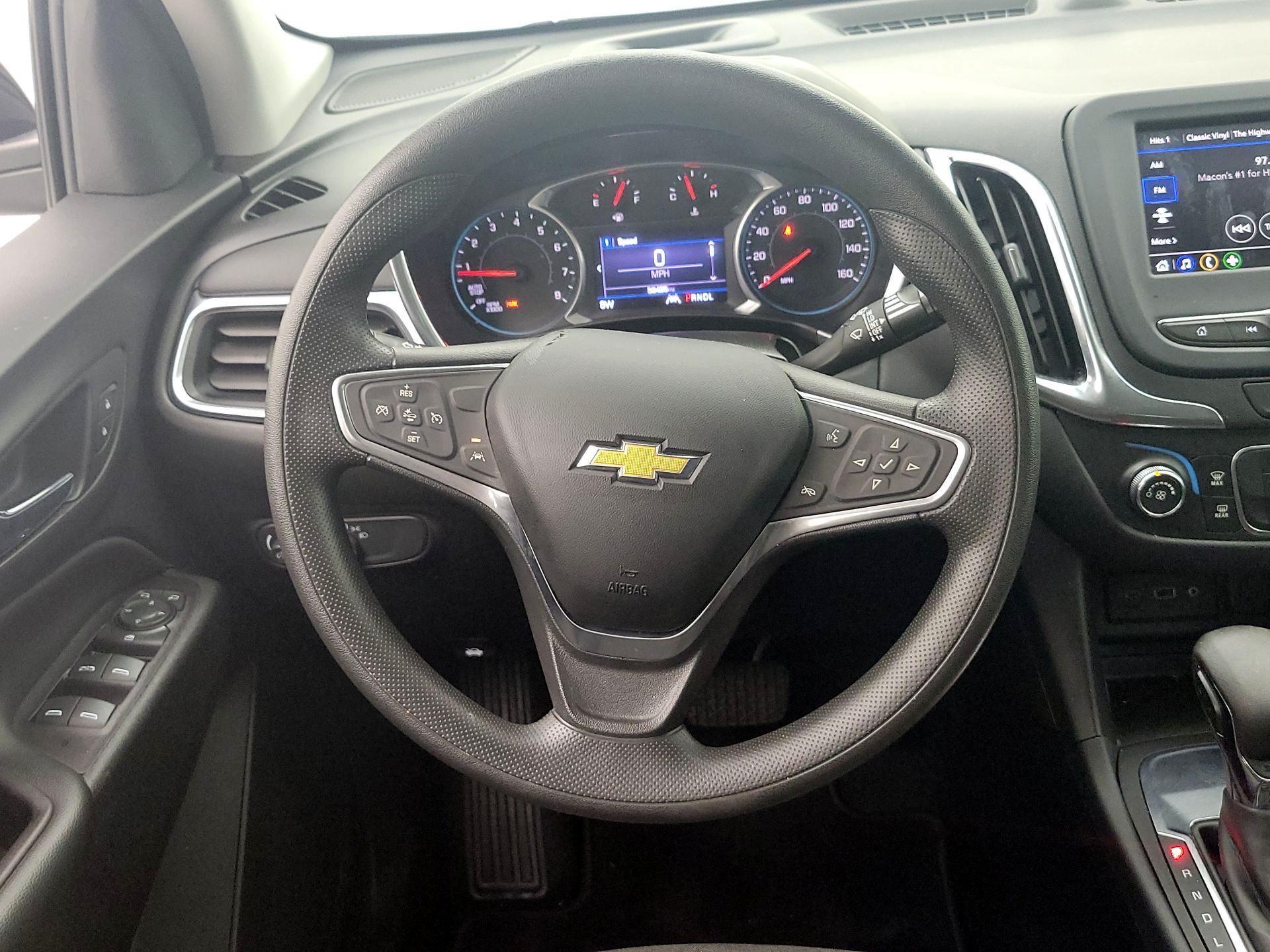 Thumbnail: 2022 Chevrolet Equinox - 10