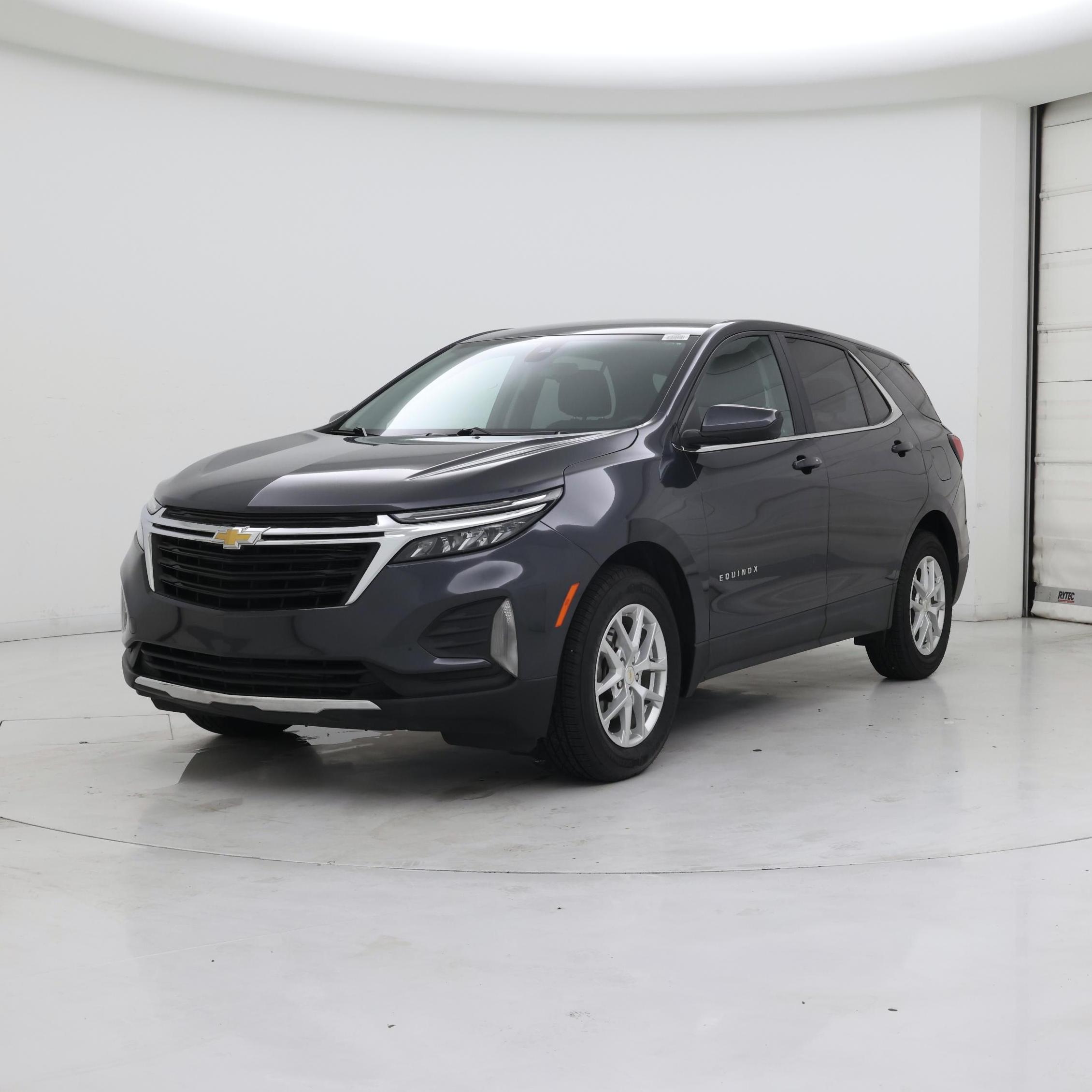 Thumbnail: 2022 Chevrolet Equinox - 4