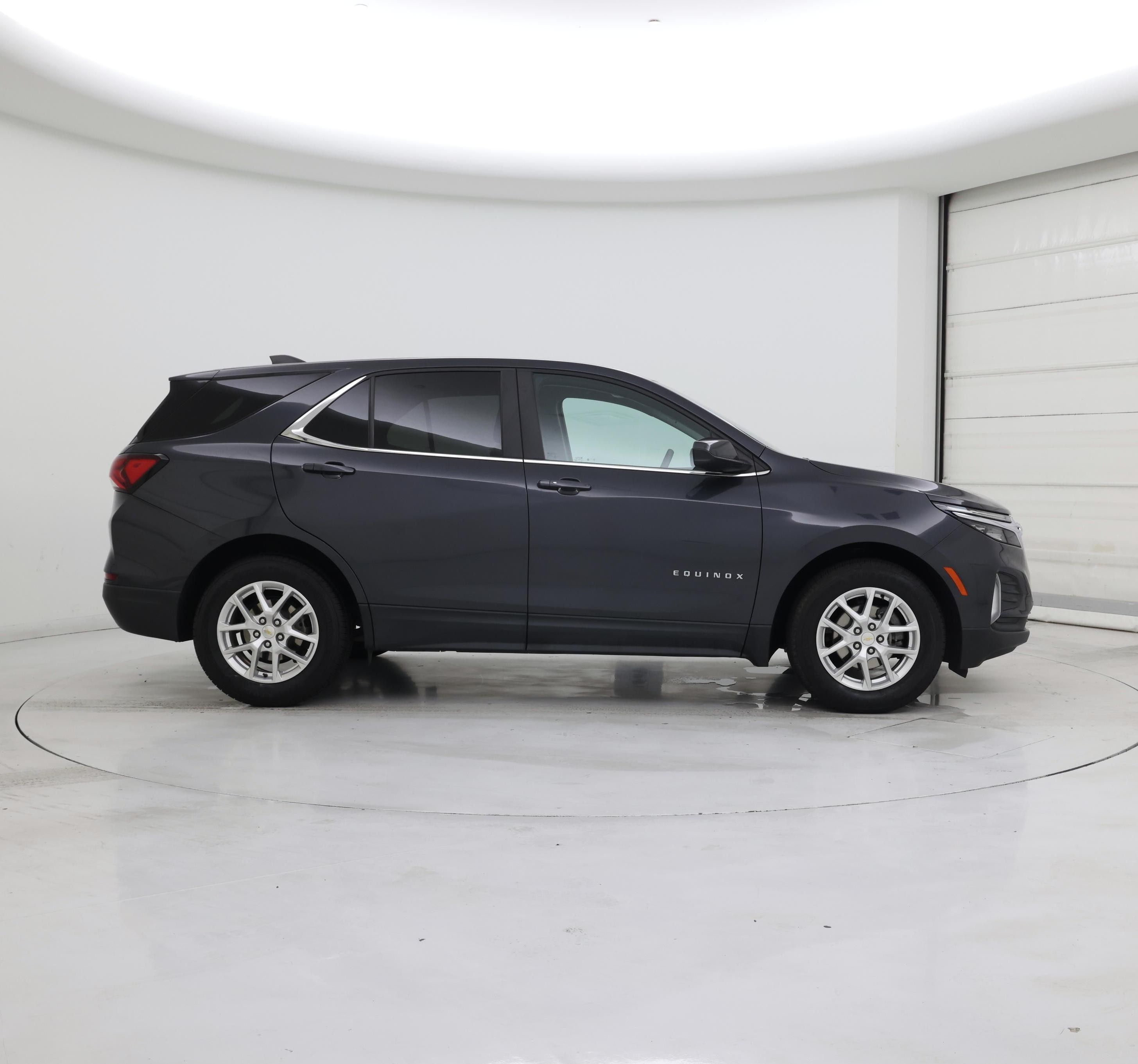 Thumbnail: 2022 Chevrolet Equinox - 7