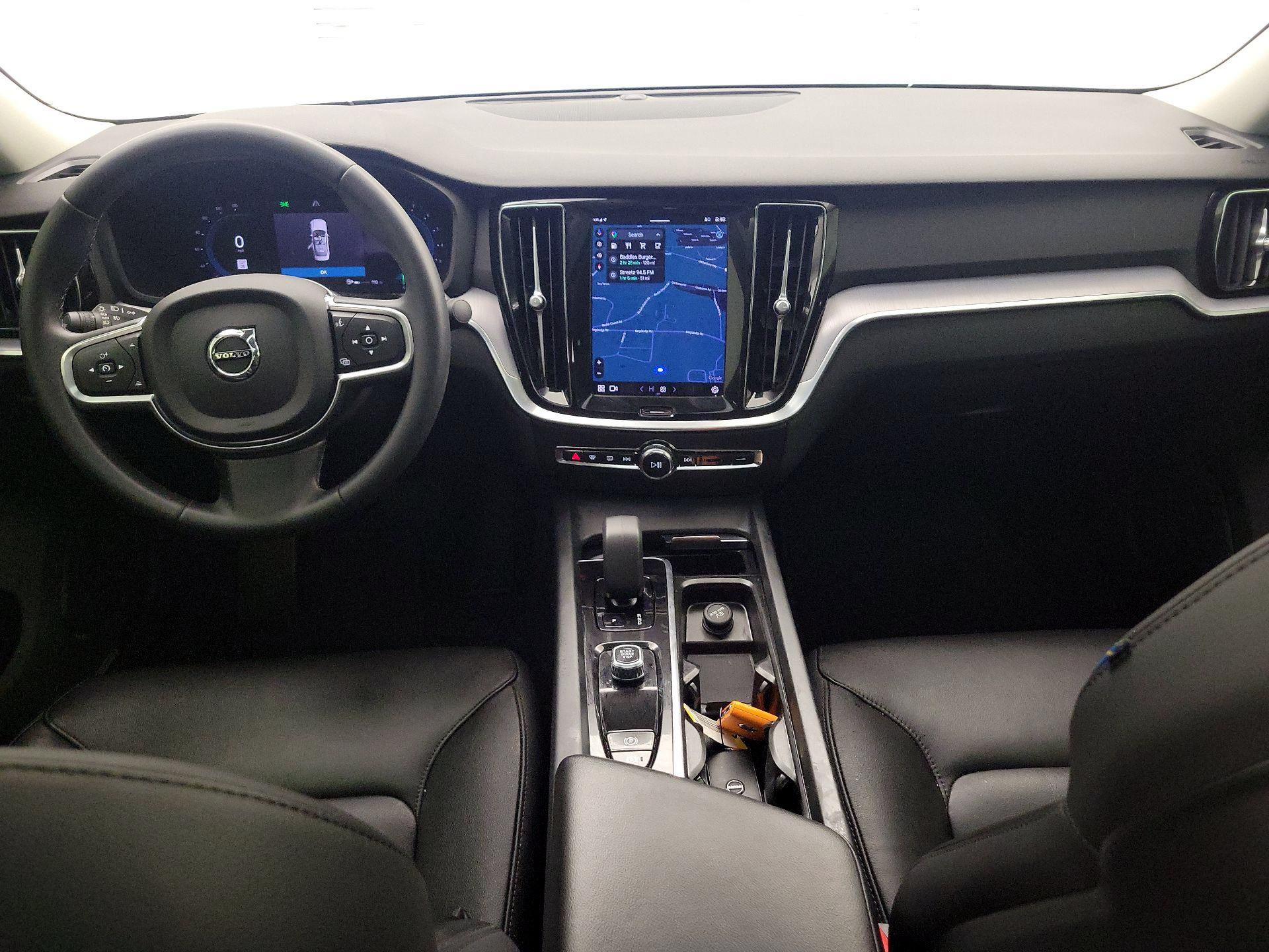 Thumbnail: 2023 Volvo S60 - 9